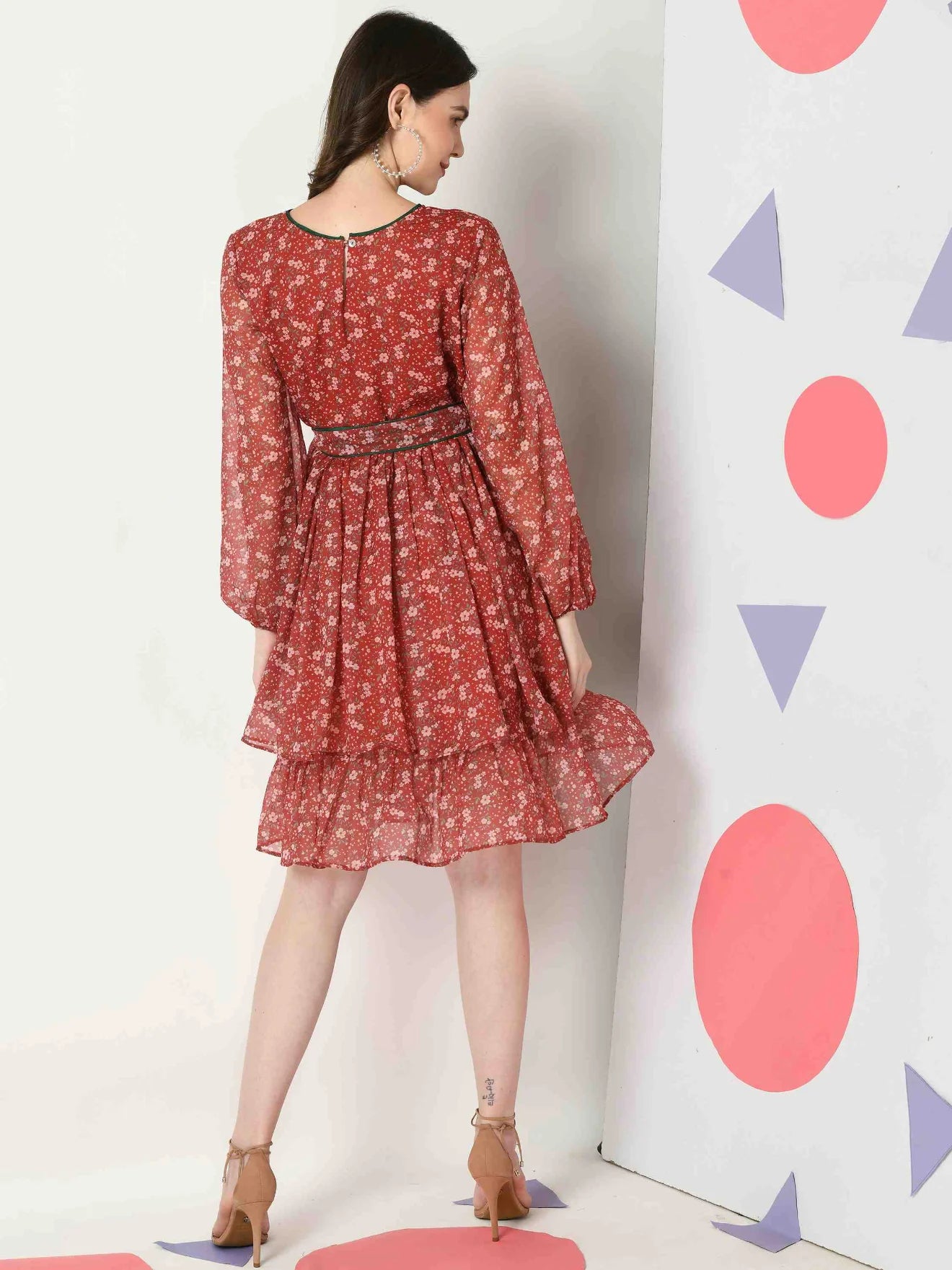 MAROON CHIFFON FLORAL PRINTED LAYERED DRESS WITH BELT