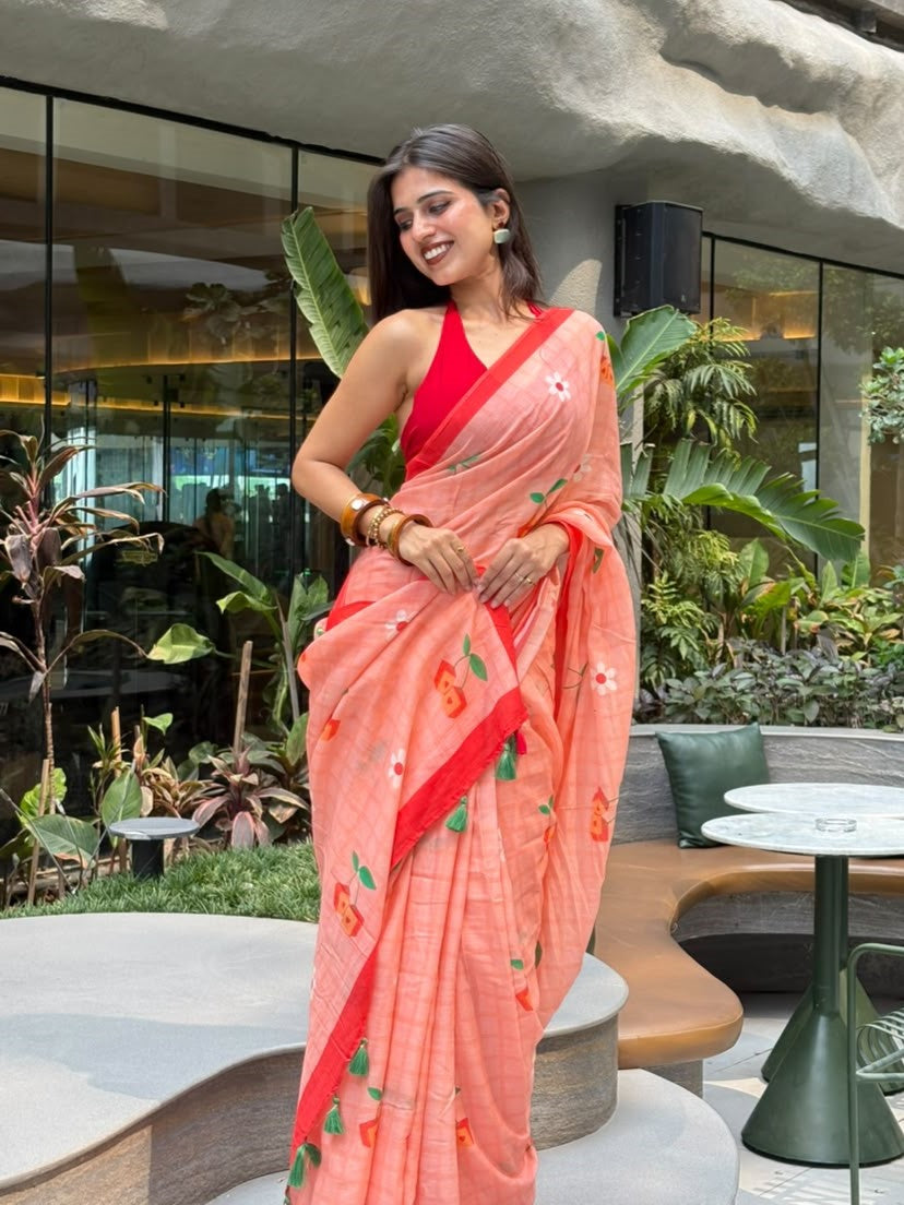 KARUNA CHOUDHARY IN DICE PRINT SAREE