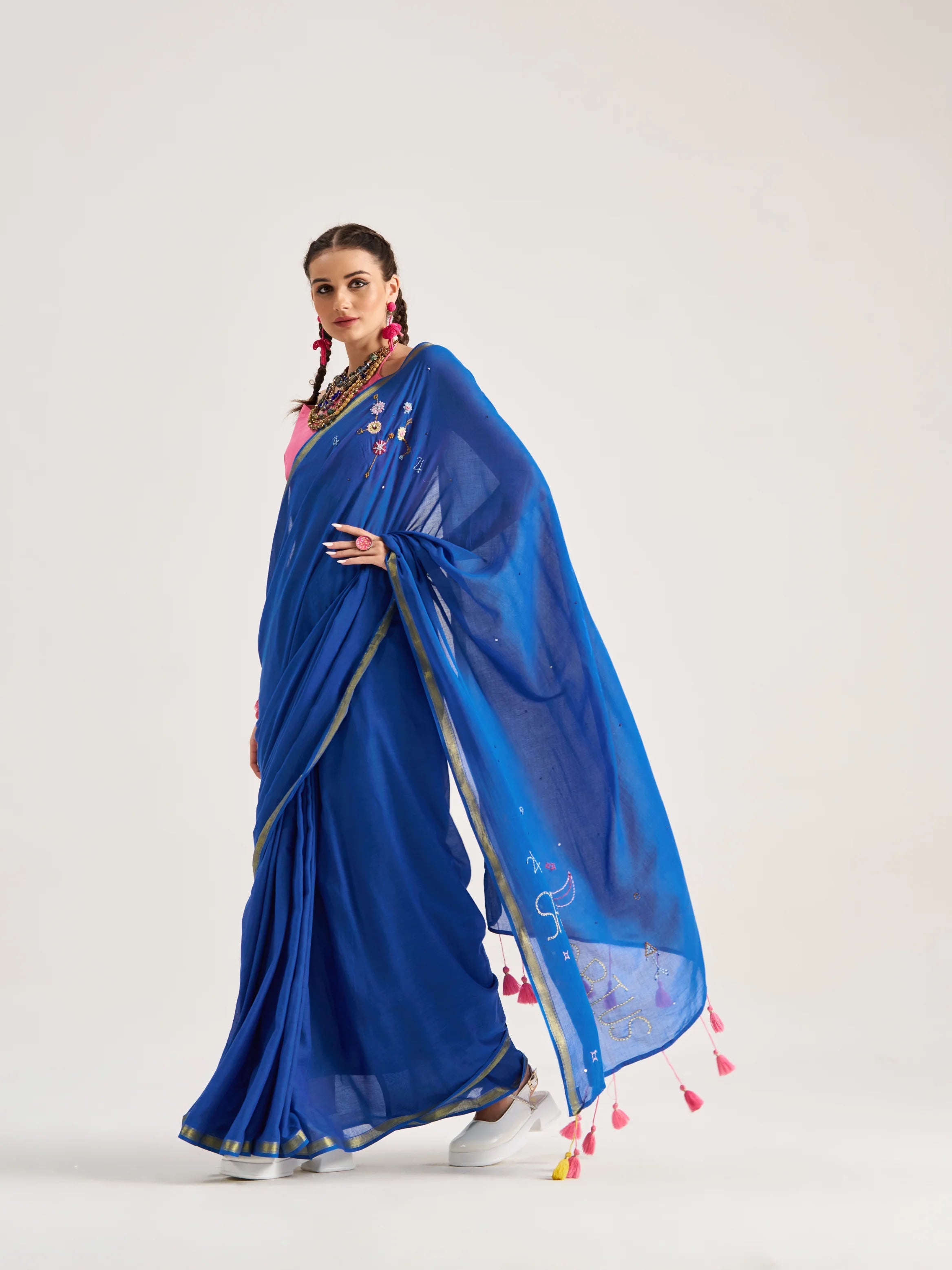 ANANYA BHONSLE IN VISCOSE MUL SAGITTARIUS VEDIC ZODIAC HAND EMBROIDERED SAREE