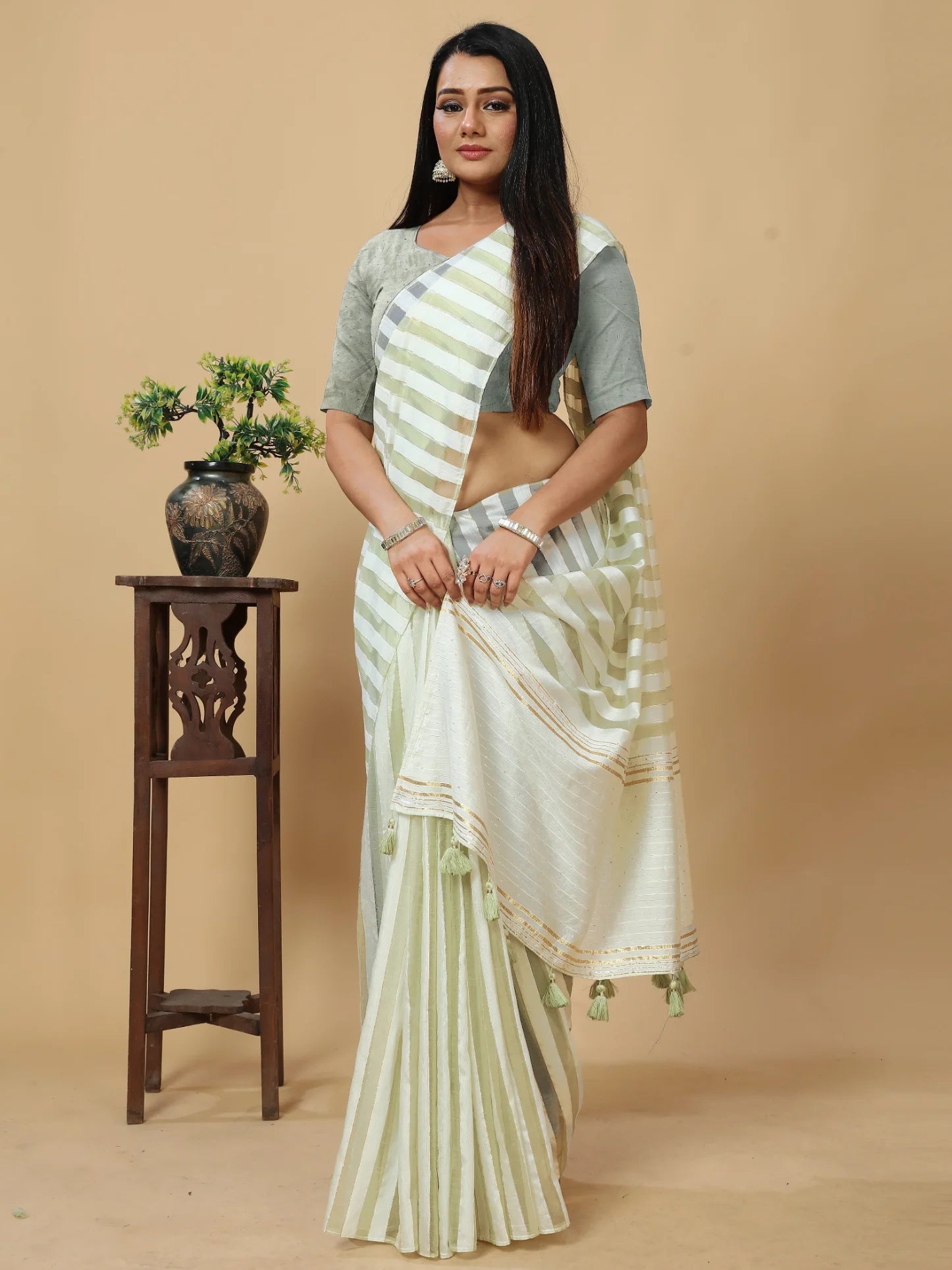 PISTA SHADE VISCOSE MUL FIGARO SAREE