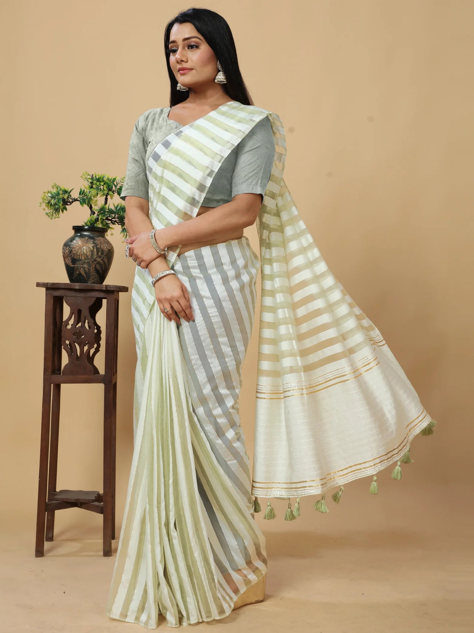 PISTA SHADE VISCOSE MUL FIGARO SAREE