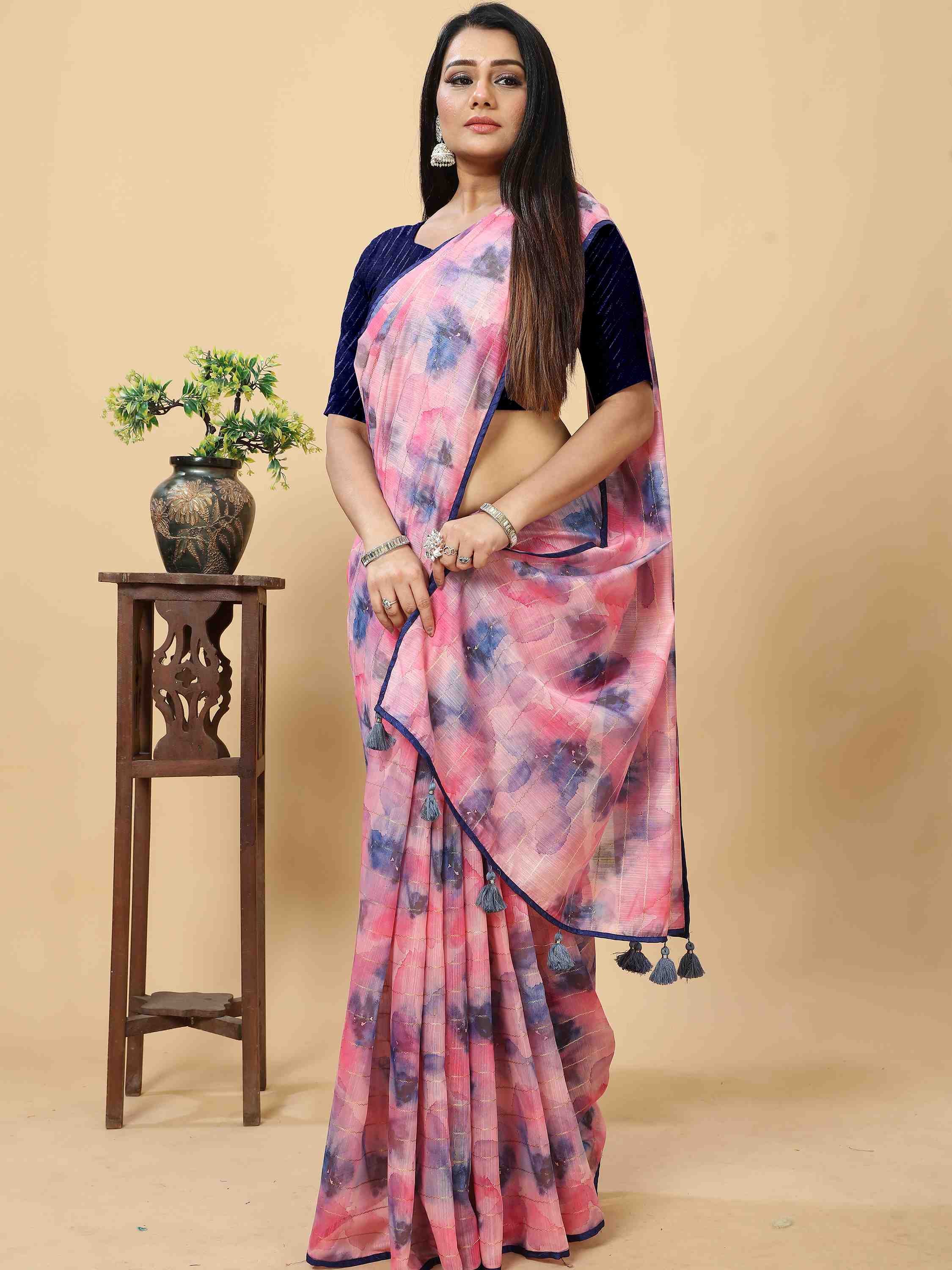 PINK FLORAL PRINTED ZARI WEAVED SAREE