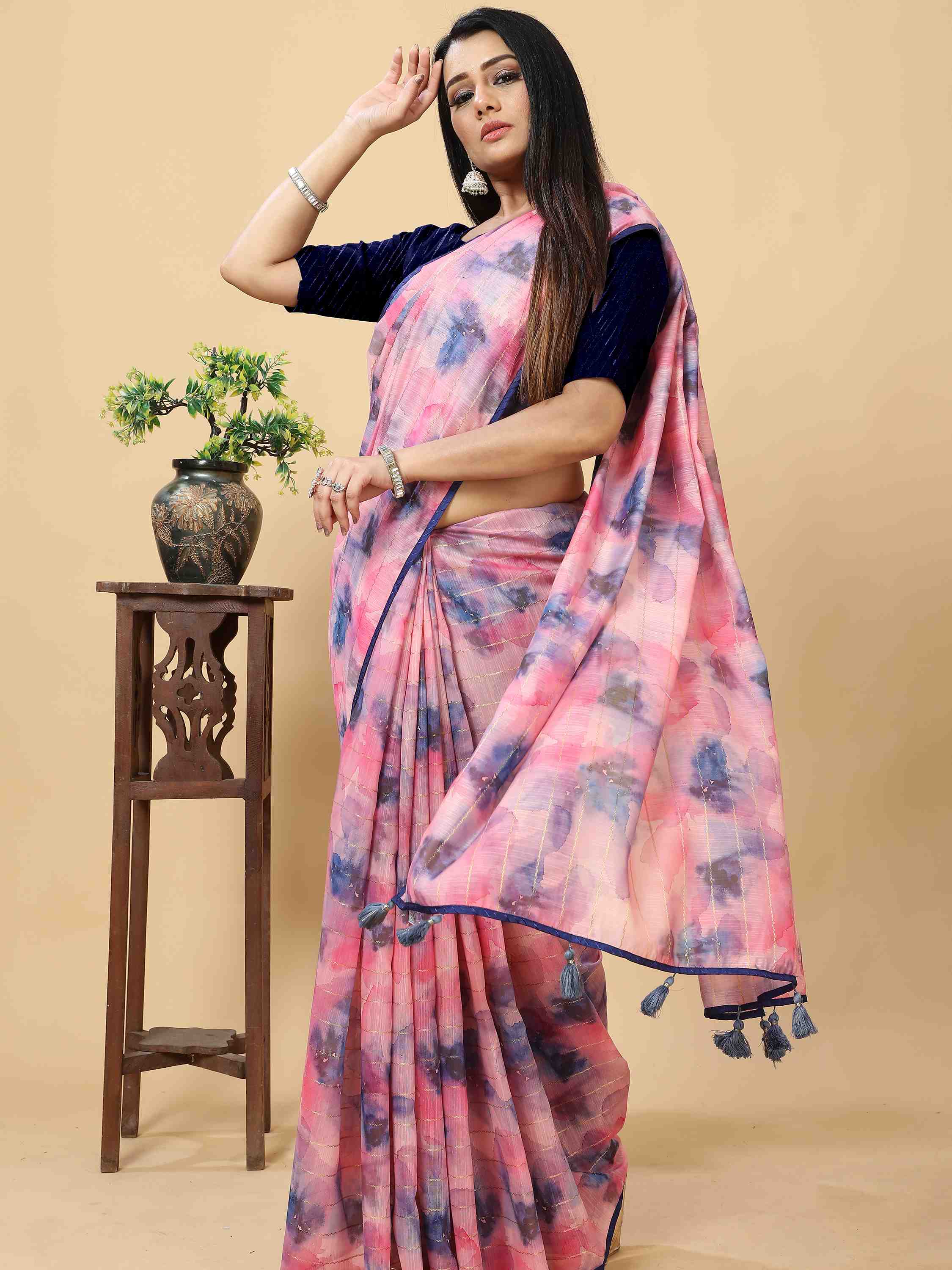 PINK FLORAL PRINTED ZARI WEAVED SAREE