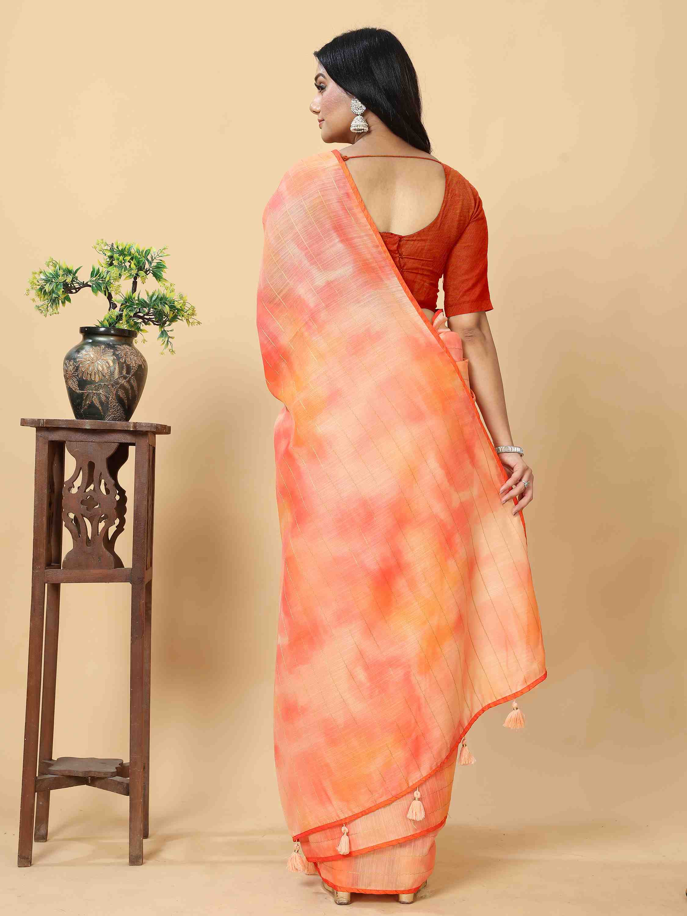 PEACH TIE & DYE PRINTED ZARI WEAVED SAREE