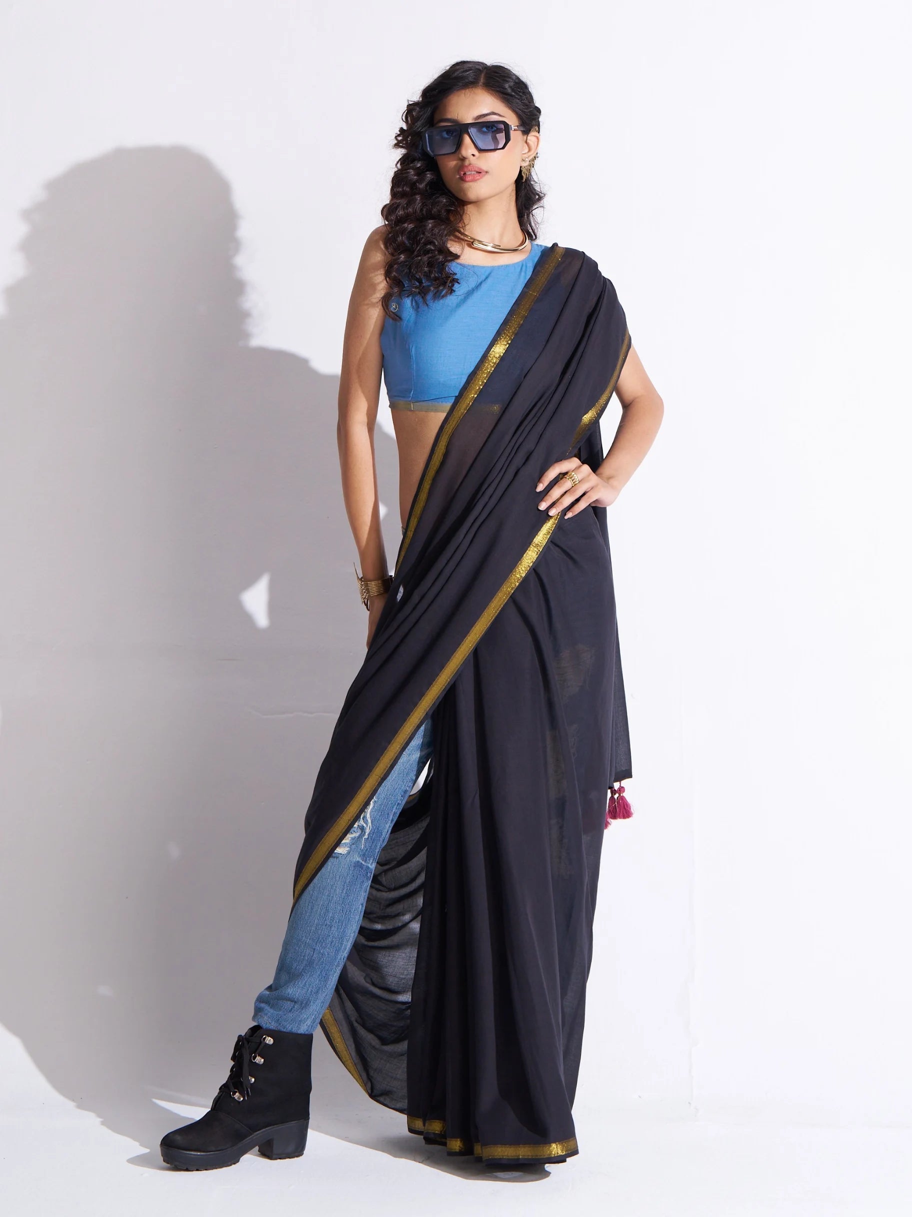 BLACK VISCOSE MUL LIVA SOLID SAREE