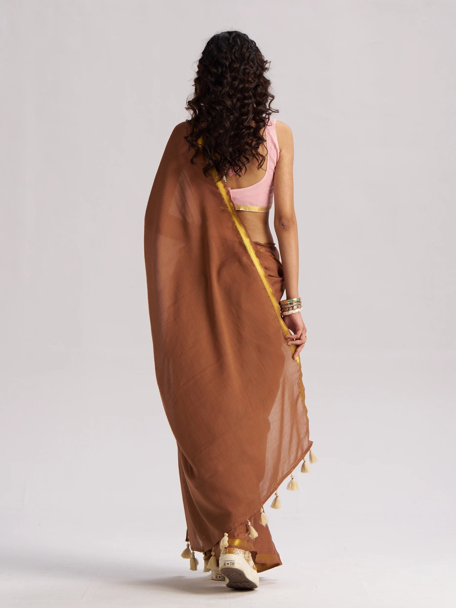 BLODNE ROAST COFFEE SHADE VISCOSE MUL LIVA SOLID SAREE