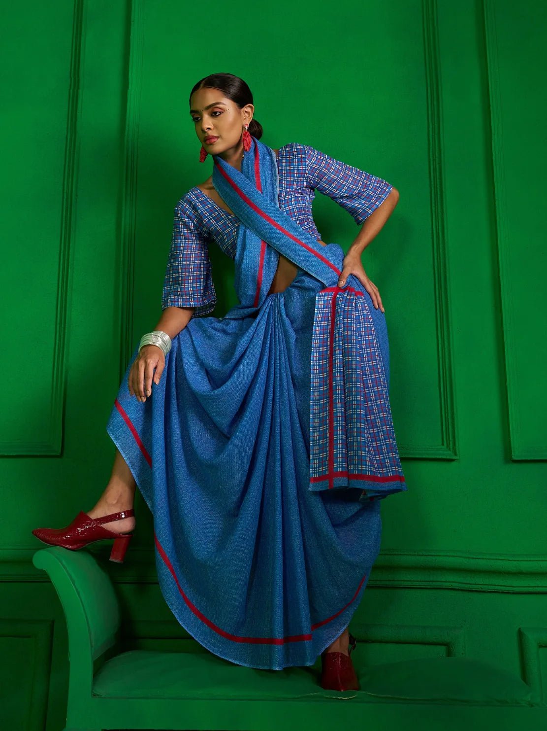 BRIGHT BLUE VISCOSE MUL RED RIBBON DENIM PRINT SAREE