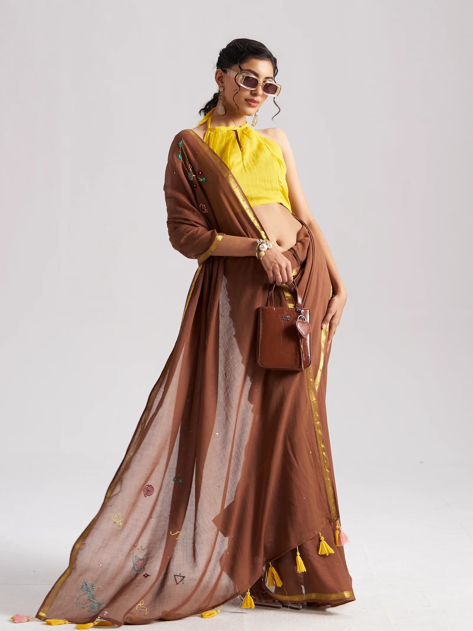 BROWN VISCOSE MUL CAPRICORN CELESTIAL THREAD WORK SAREES