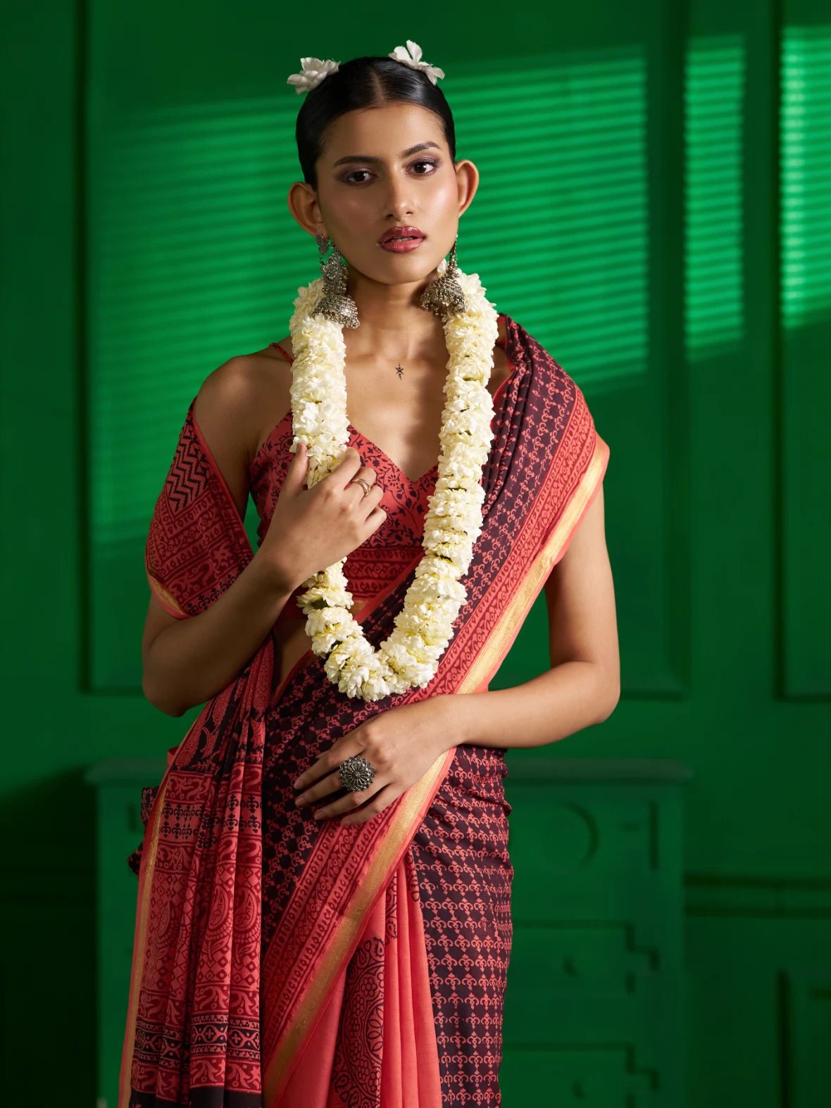 CHARCOAL RED VISCOSE MUL BAGH PRINT SAREE