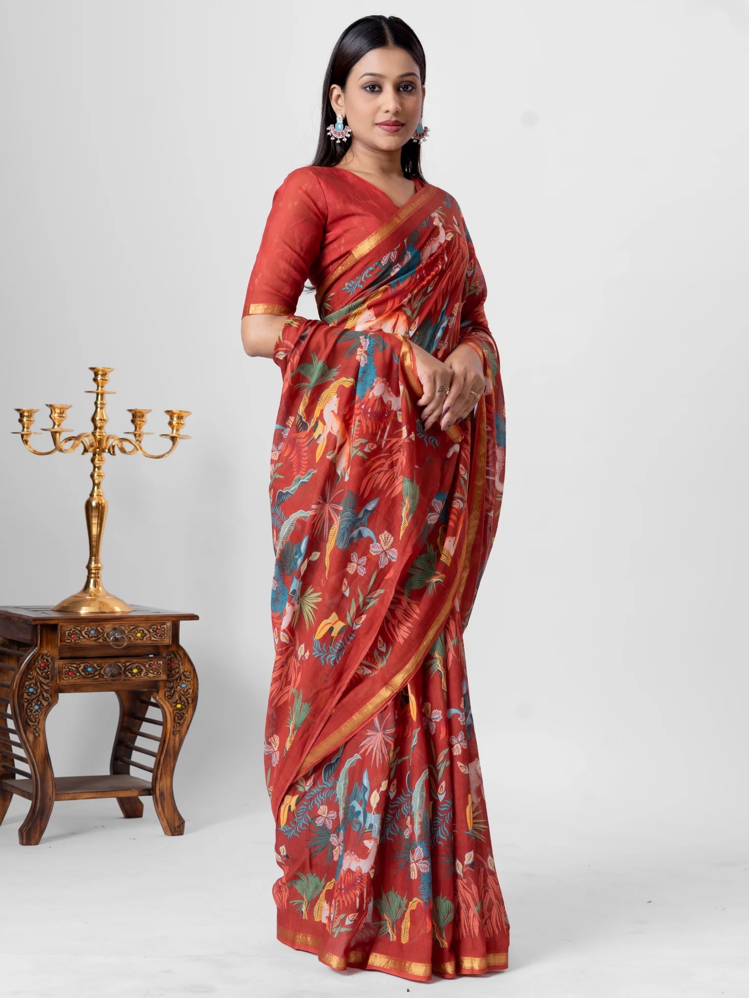 CHINESE MAROON MULMUL COTTON LIVA DIGITAL PRINTED SAREE