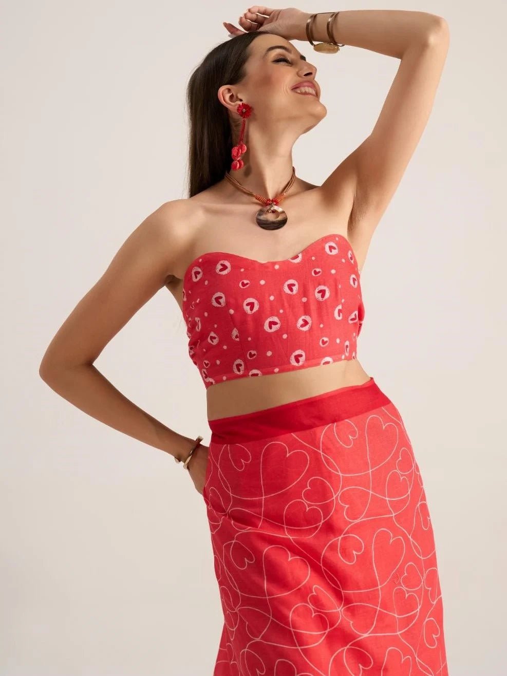 CORAL RED MULMUL COTTON LIVA DIGITAL PRINTED SAREE