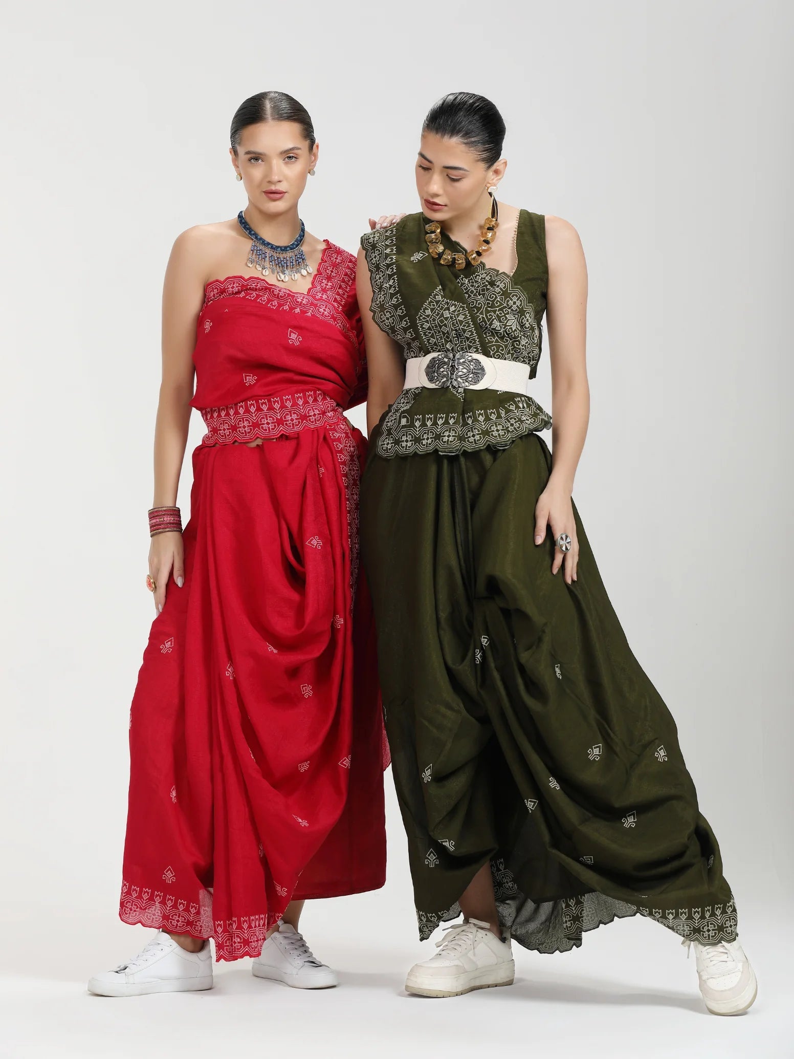 DARK GREEN TITANIUM ART SILK KANTHA EMBROIDERY SAREE