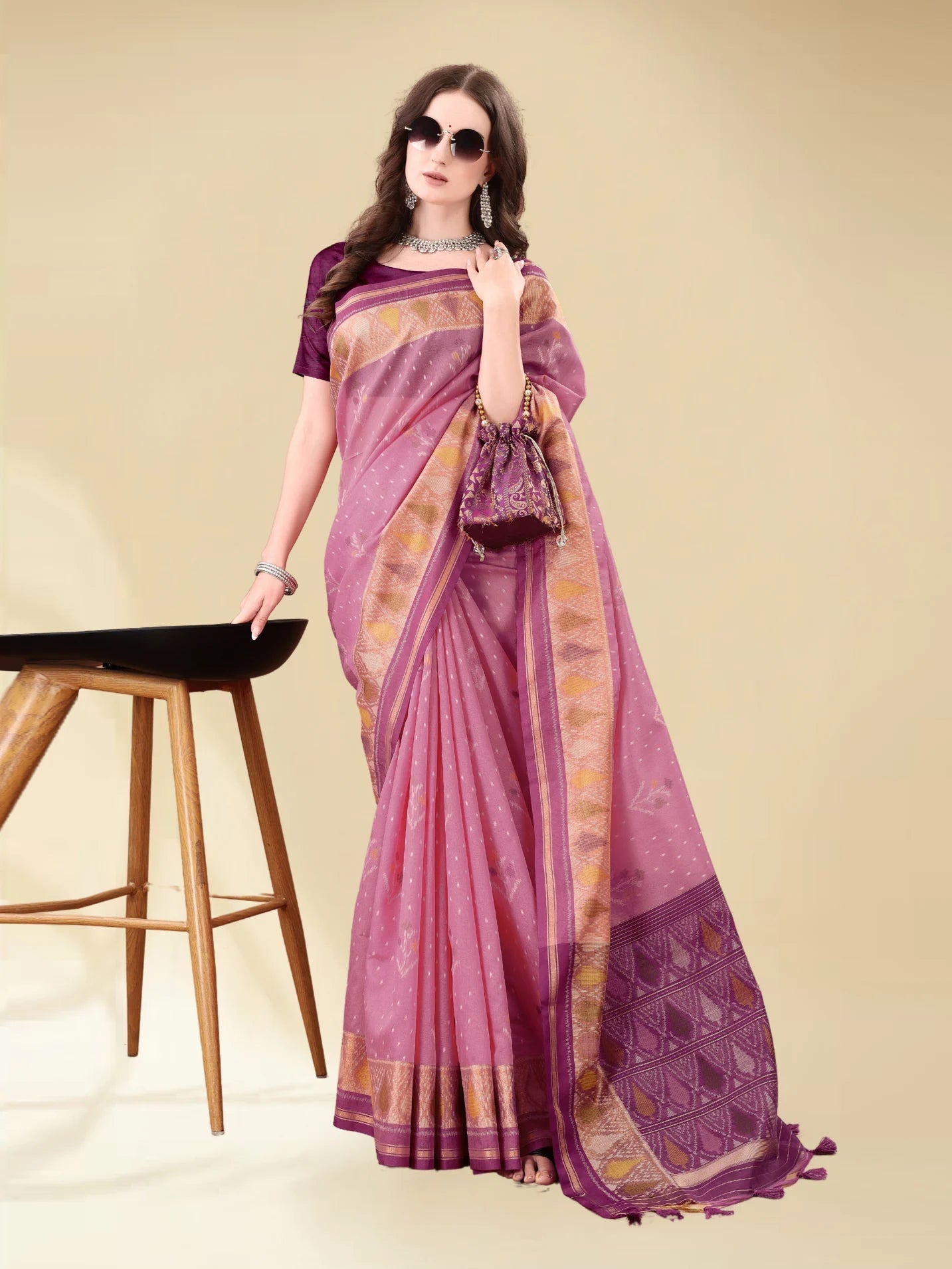 DUSTY PINK HANDWOVEN LEAF ART SILK SAREE