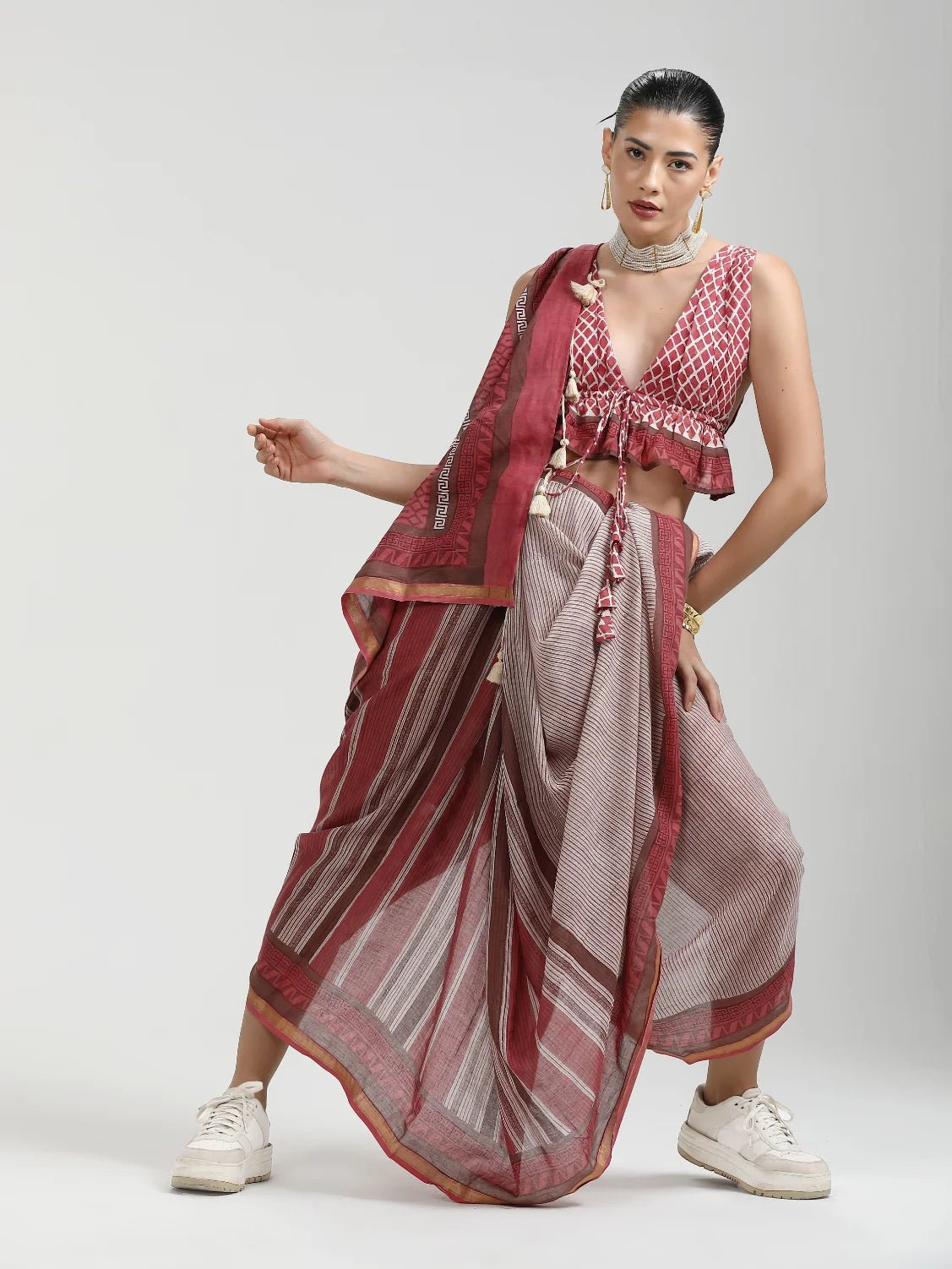 DUSTY RED MULMUL COTTON LIVA BLOCK PRINTED SAREE