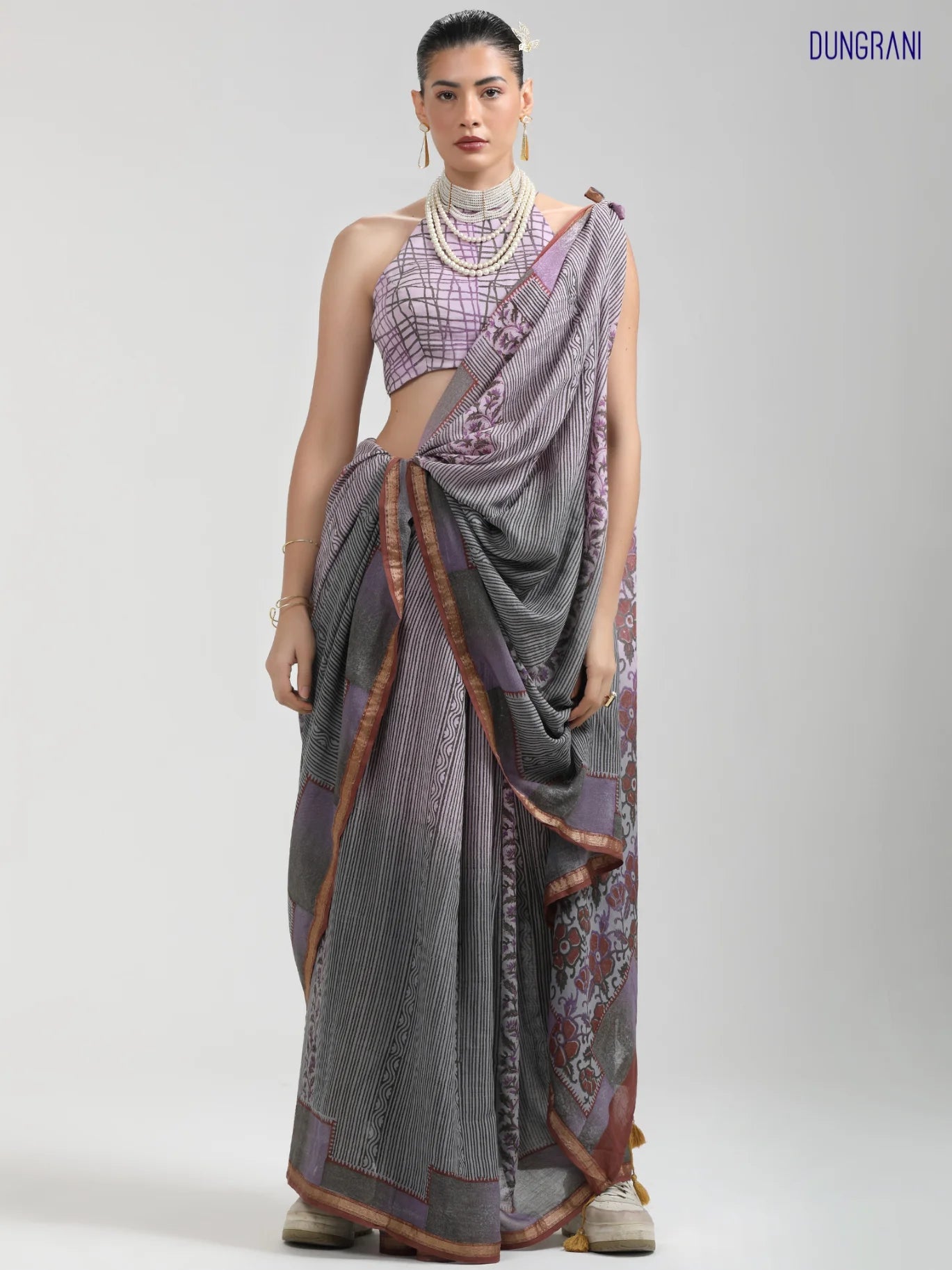 GRAY & MAROON MULMUL COTTON LIVA BLOCK PRINTED SAREE