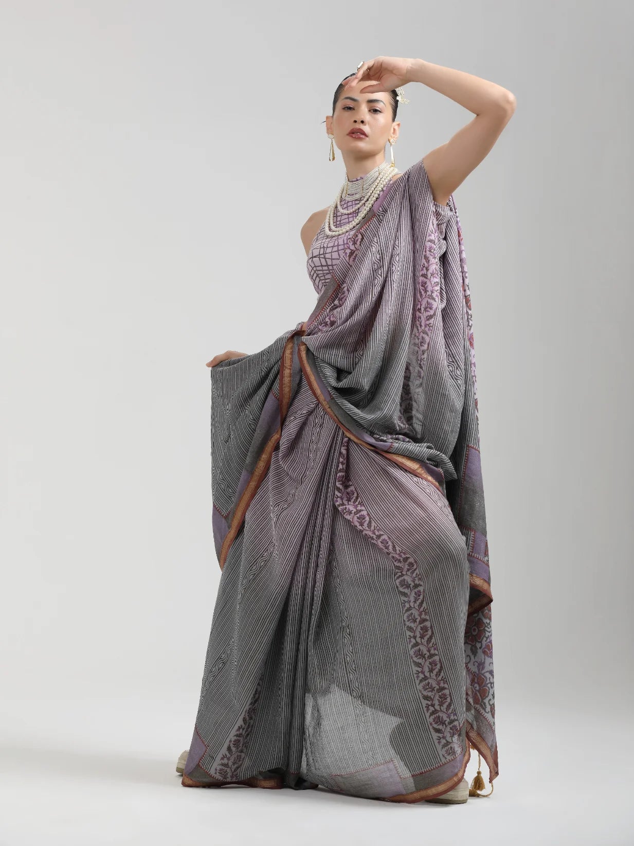GRAY & MAROON MULMUL COTTON LIVA BLOCK PRINTED SAREE