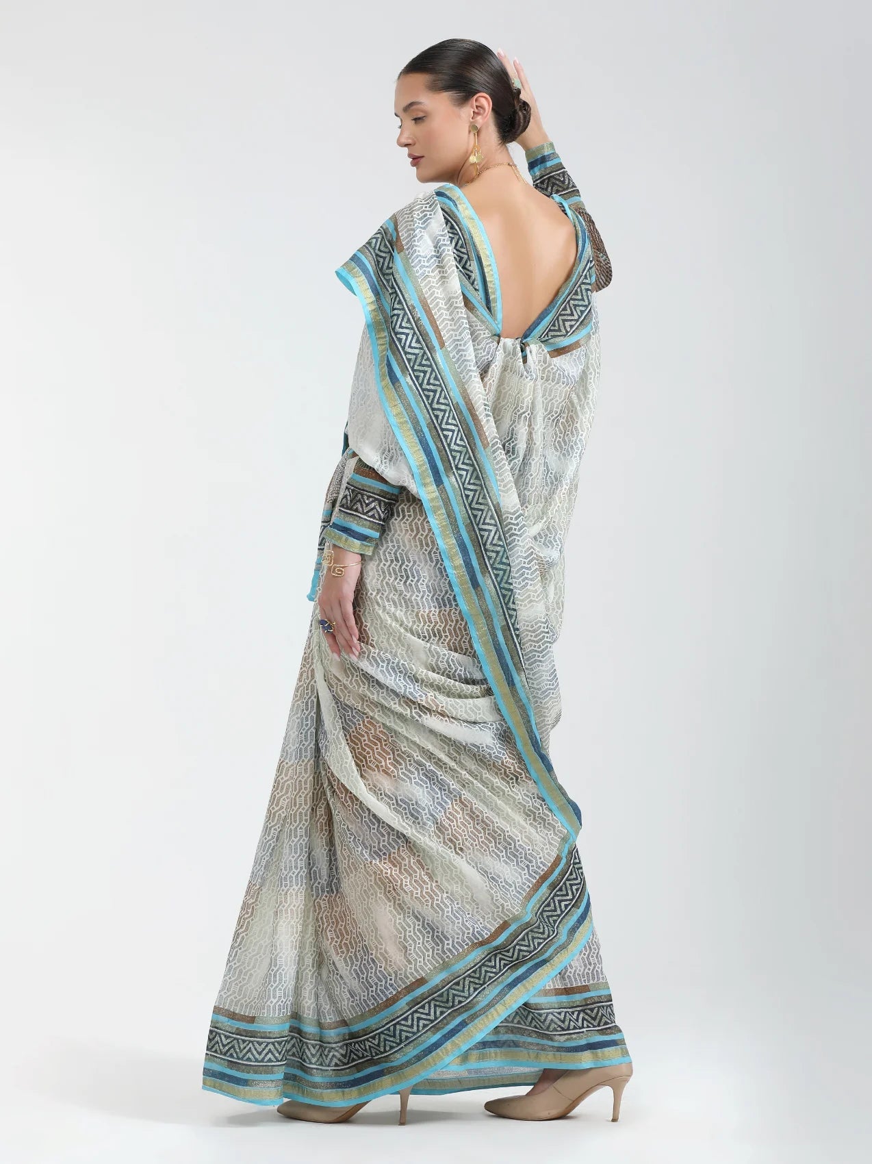 GRAY & SKY BLUE SHADE MULMUL COTTON BLOCK PRINTED SAREE