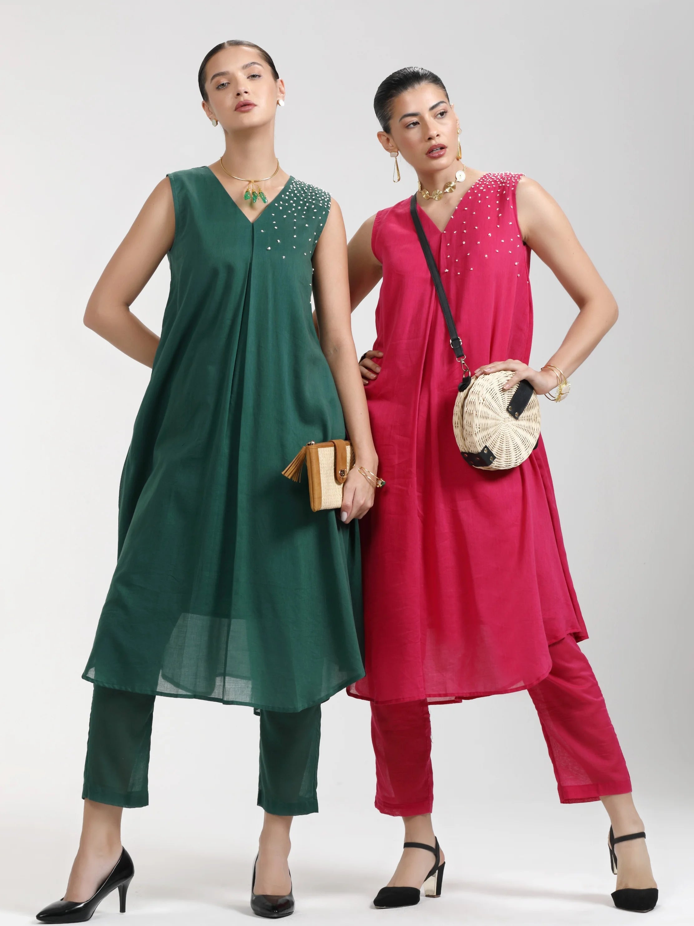 GREEN VISCOSE MUL HAND EMBROIDERD KURTA PANTS