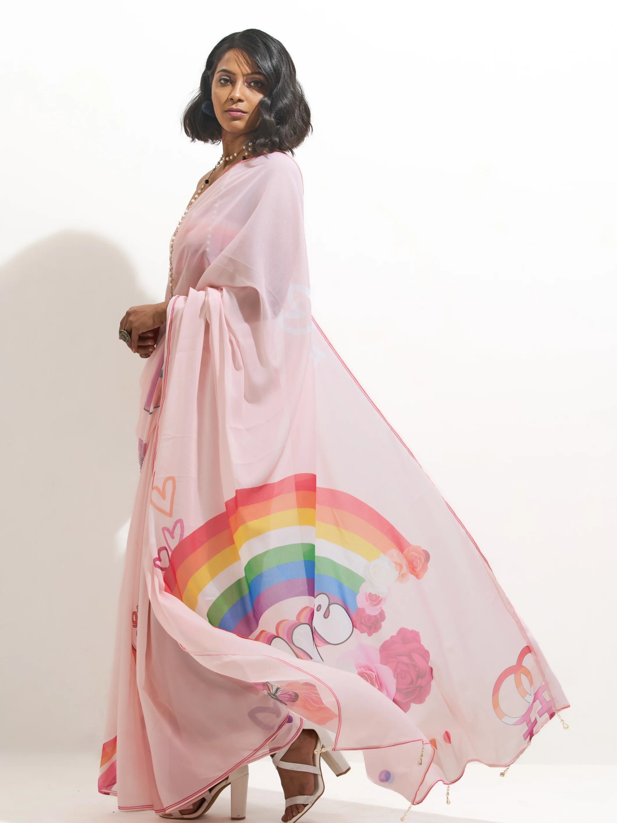 ISHITA DEBNATH IN FEMININE LOVE SAREE