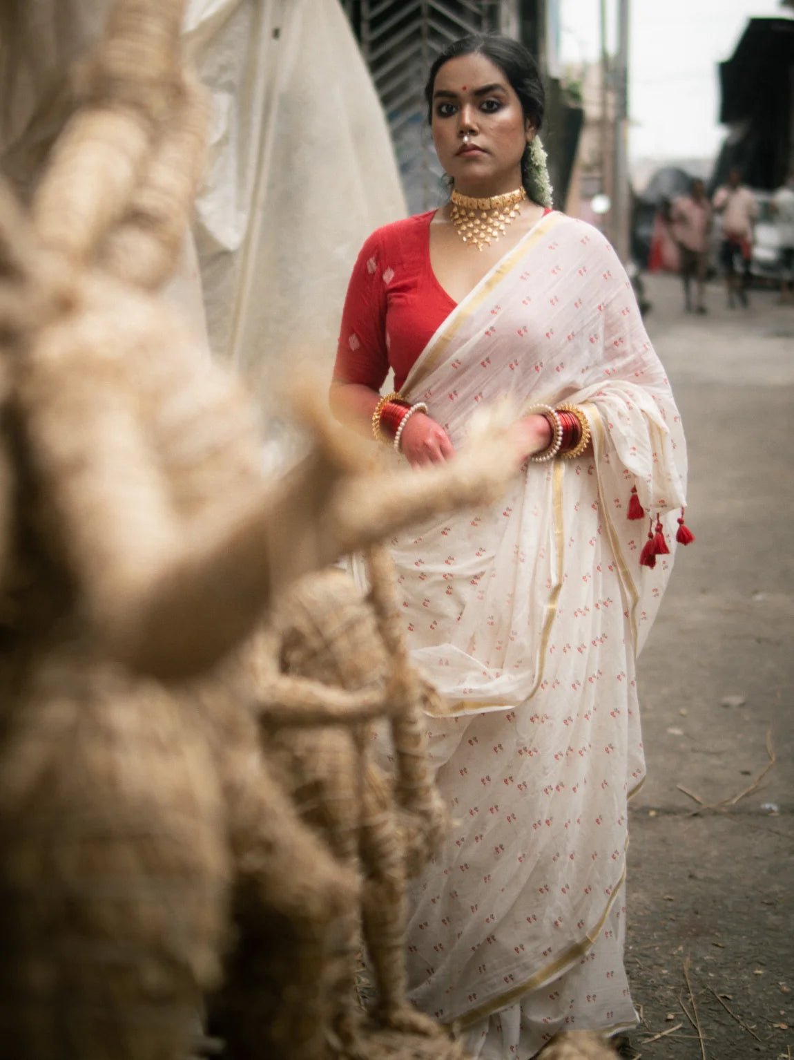 ISHITA DEBNATH IN VISCOSE MUL FOIL PRINTED RED SAREE