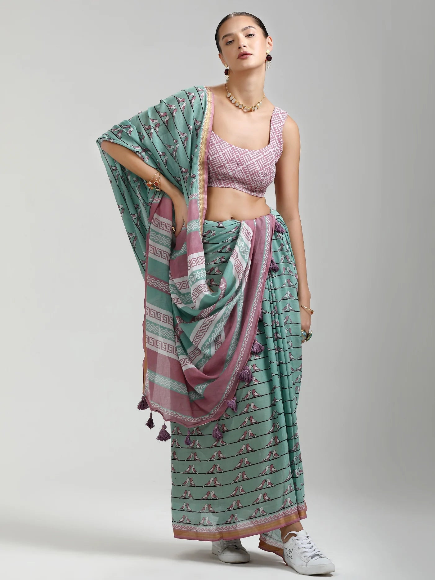 LILAC & RAMA GREEN MODAL MUL CONTEMPORARY PRINTED LIVA SAREE