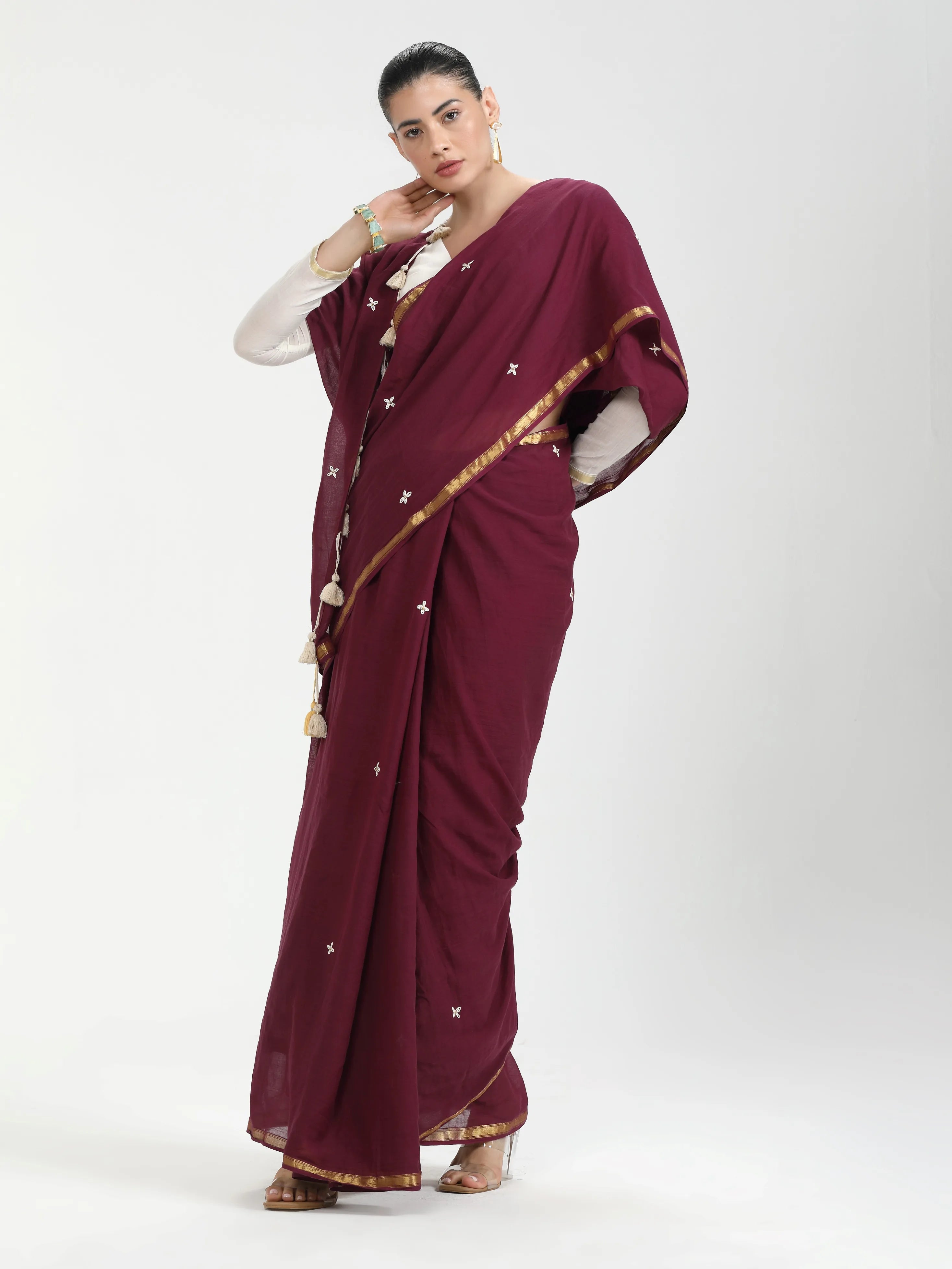 MAROON MULMUL COTTON LIVA THREAD WORK SAREES