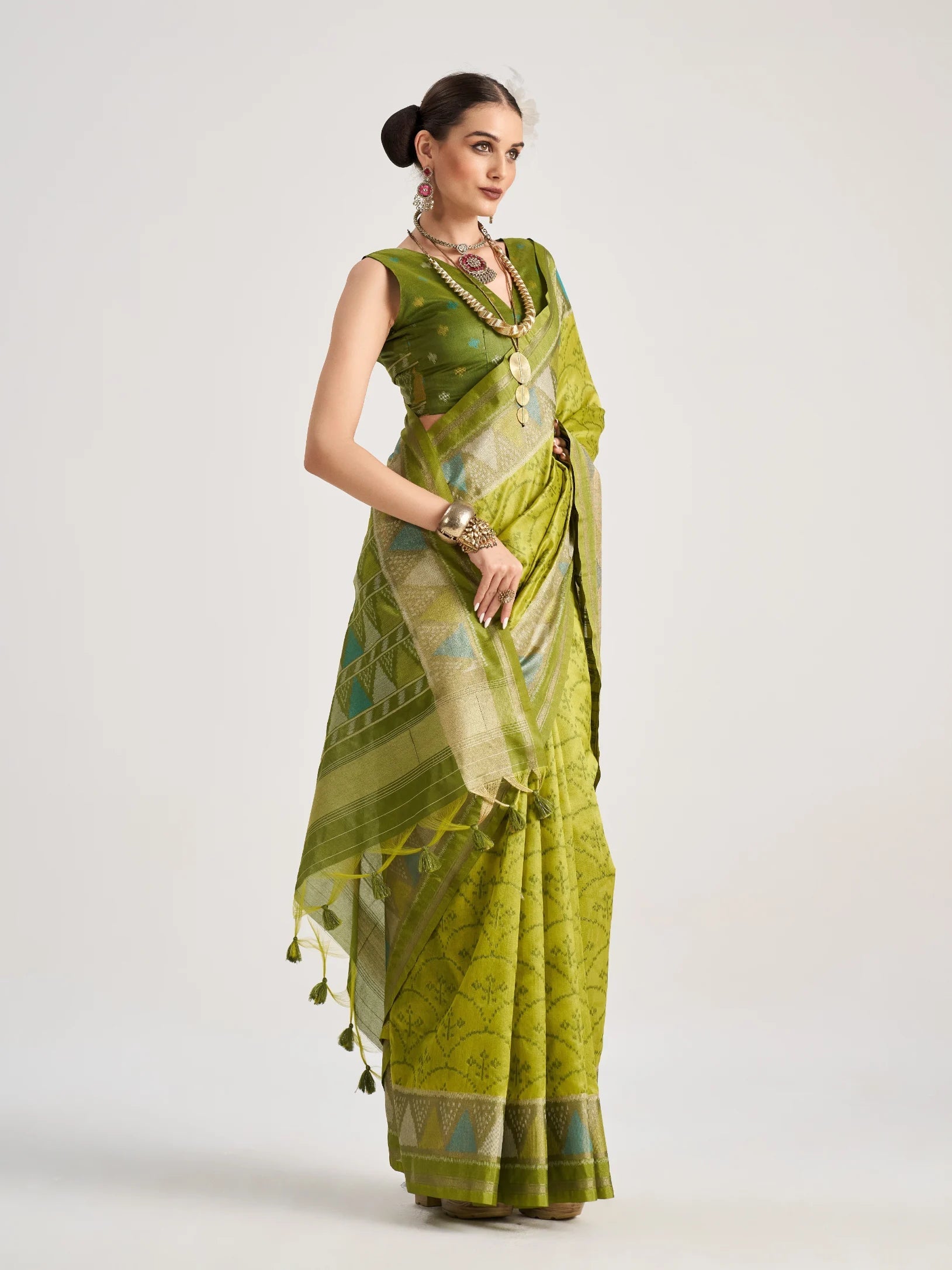 MEHNDI GREEN TRIANGLE ART SILK SAREE
