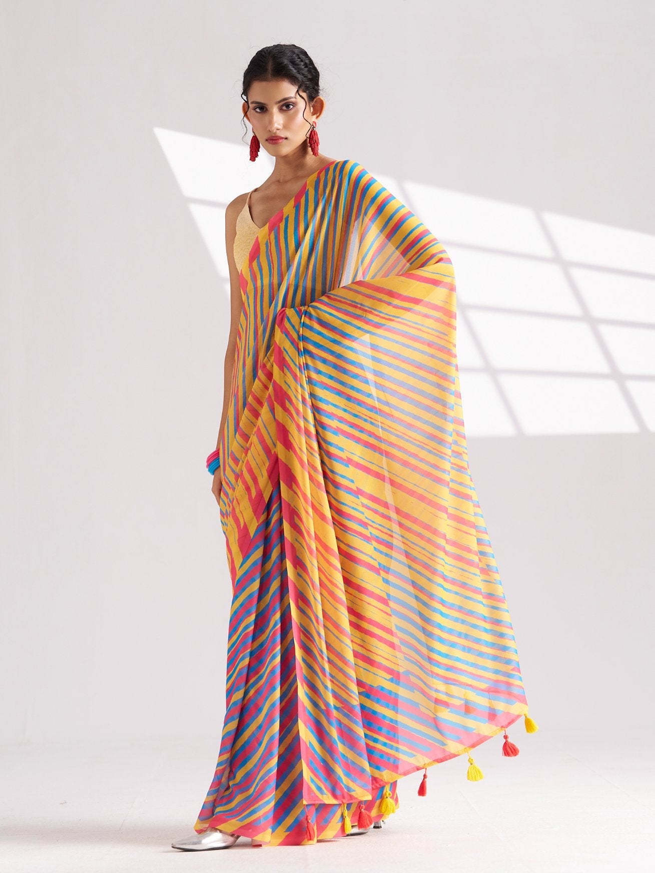 MUSTARD & PINK GEORGETTE SPARKLE LAHERIYA DIGITAL PRINTED SAREE