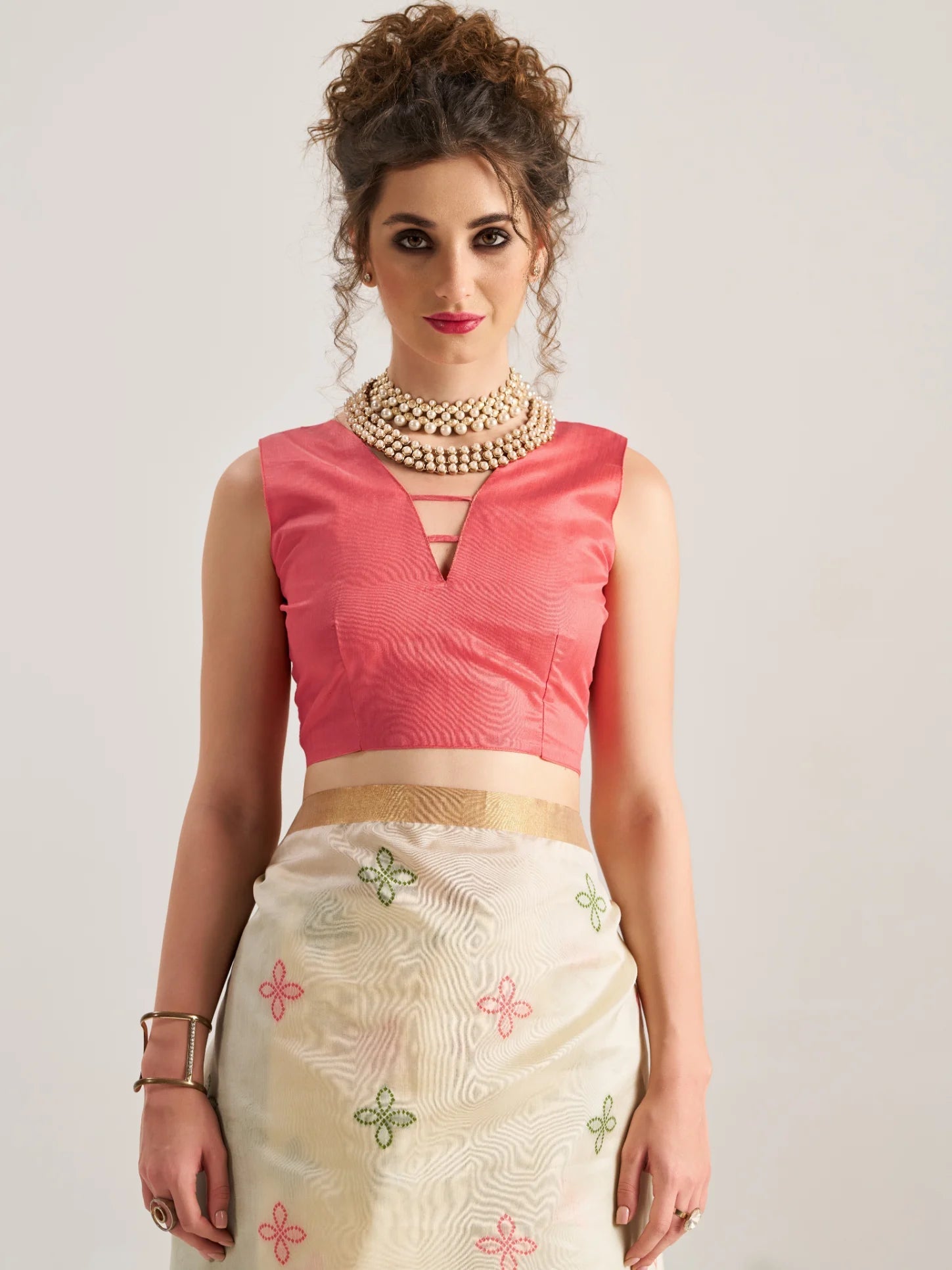 OFF WHITE HANDWOVEN BANDHEJ ART SILK SAREE