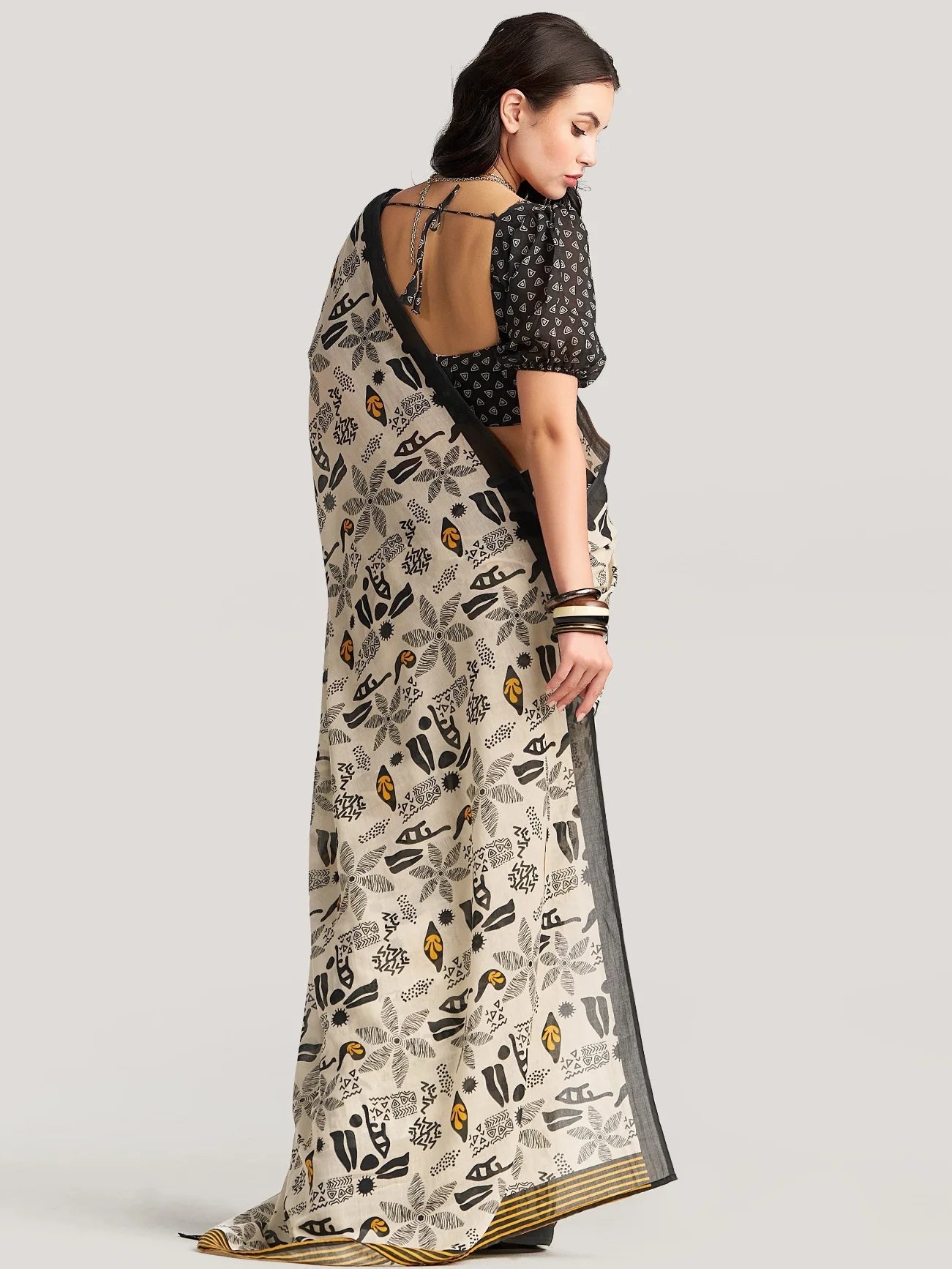 OFF WHITE MULMUL COTTON LIVA DIGITAL PRINTED SAREE