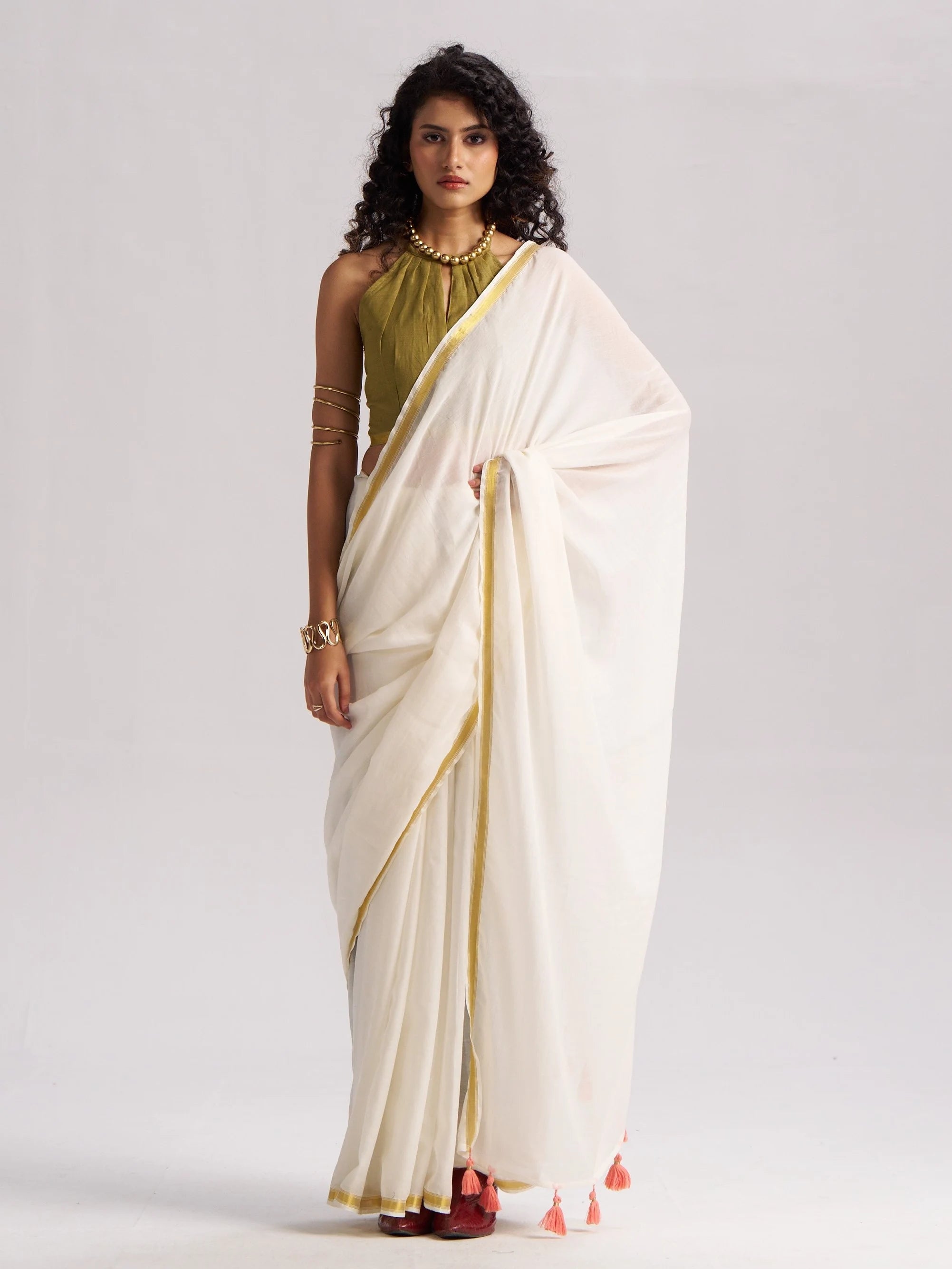 OFF WHITE VISCOSE MUL LIVA SOLID SAREE