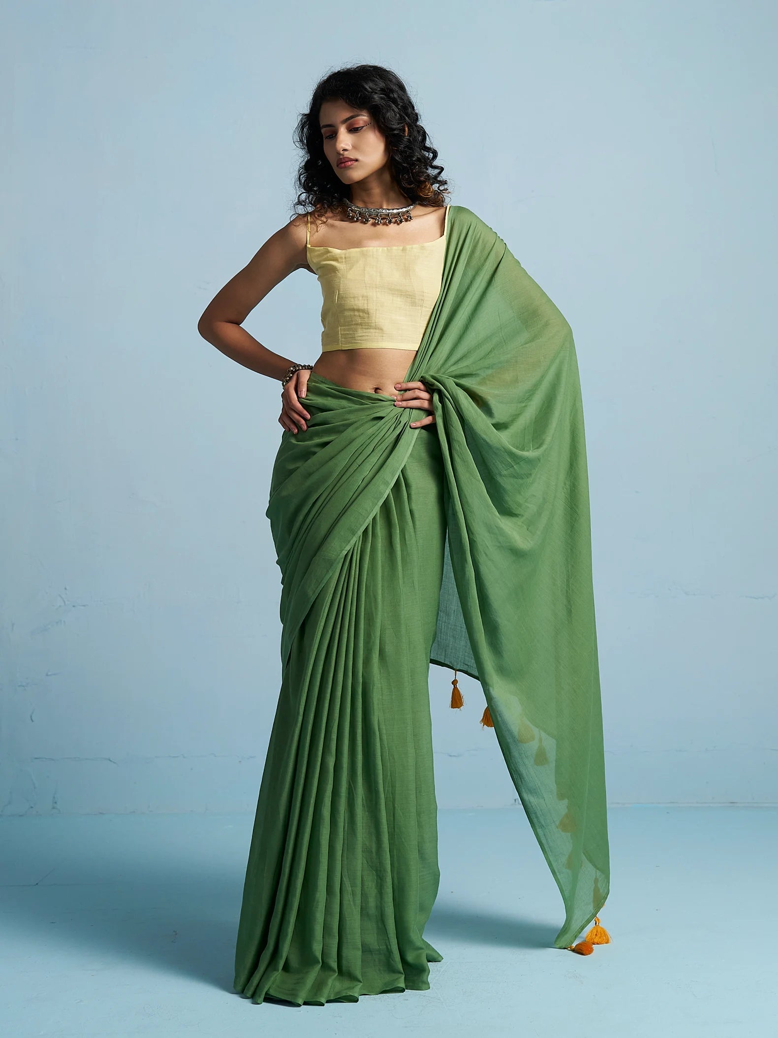 OLIVE GREEN VISCOSE MUL LIVA SOLID SAREE