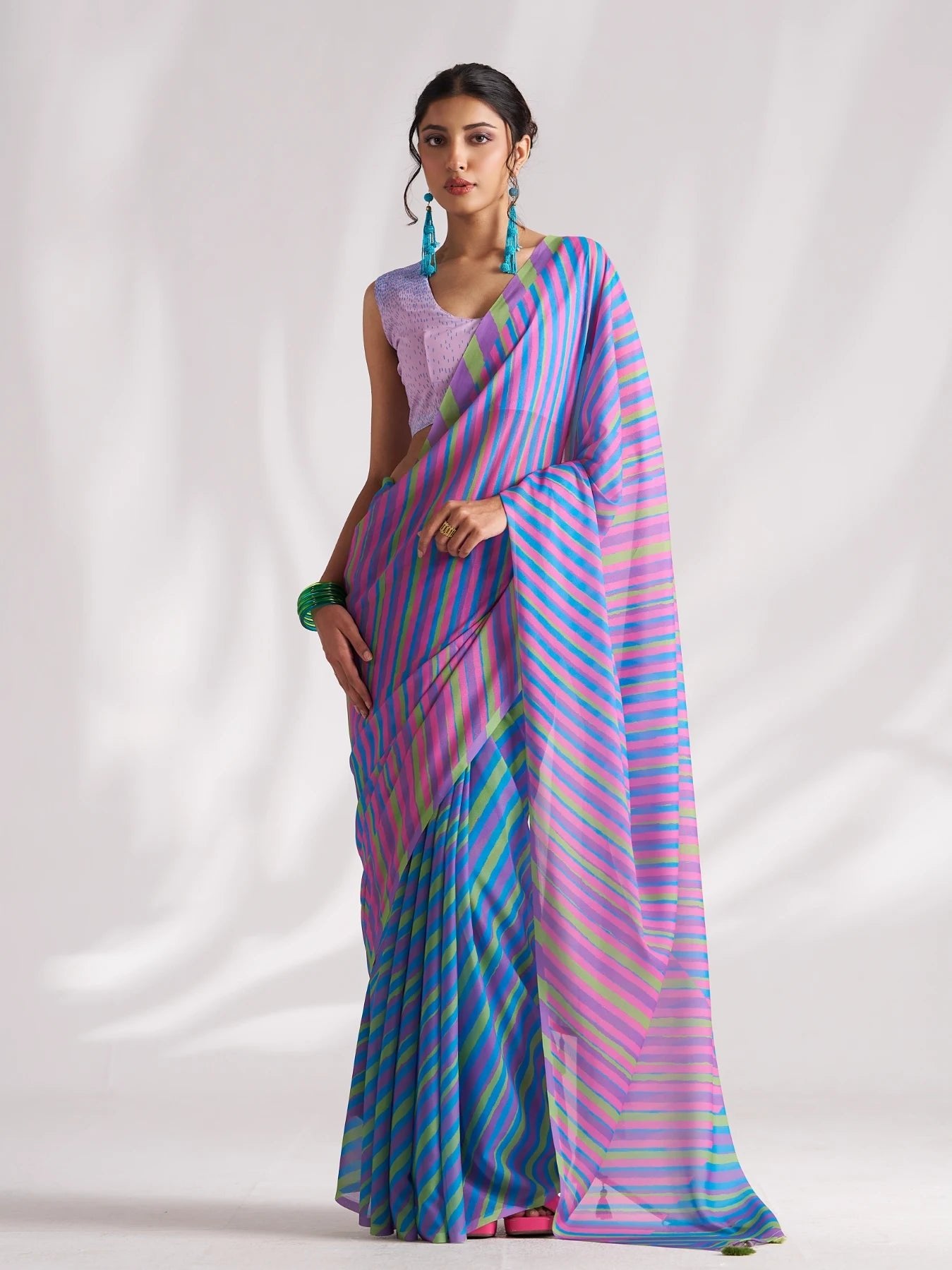 PURPLE & RAMA GREEN GEORGETTE SPARKLE LAHERIYA DIGITAL PRINTED SAREE