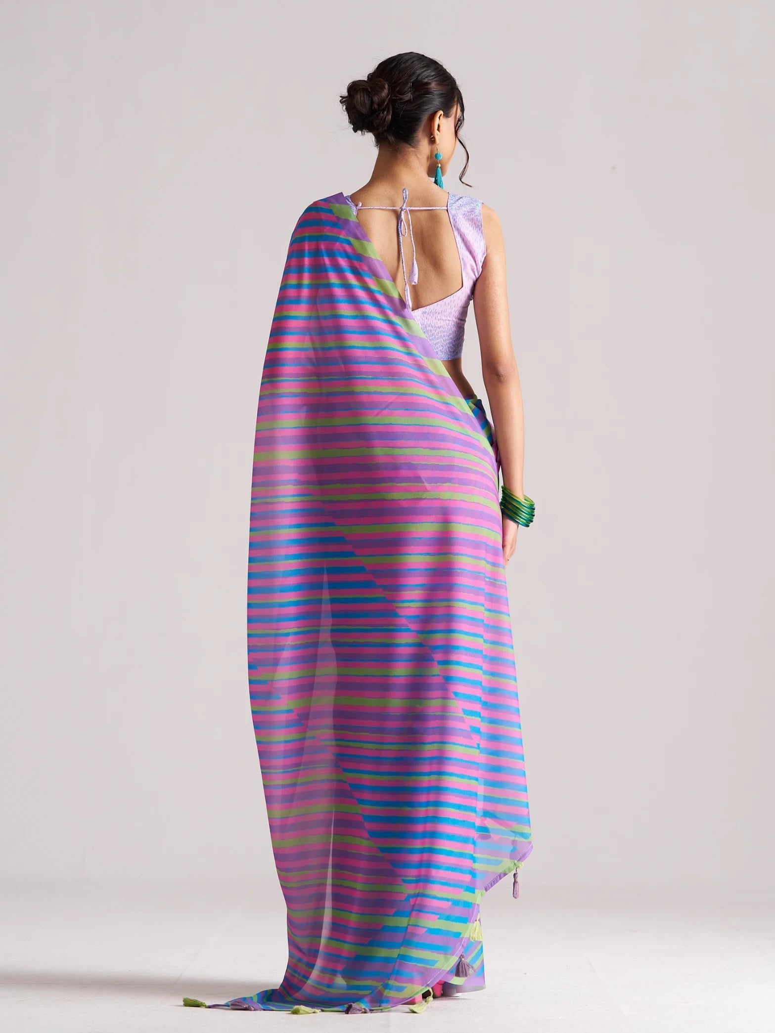 PURPLE & RAMA GREEN GEORGETTE SPARKLE LAHERIYA DIGITAL PRINTED SAREE