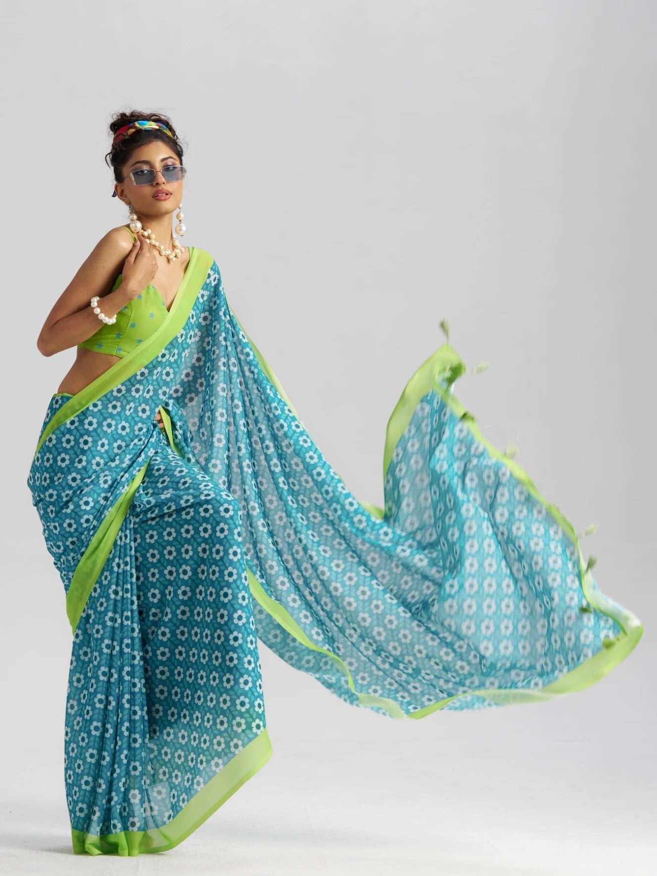 RETRO STYLE DIGITAL PRINTED FIROZI BLUE GEORGETTE SAREE