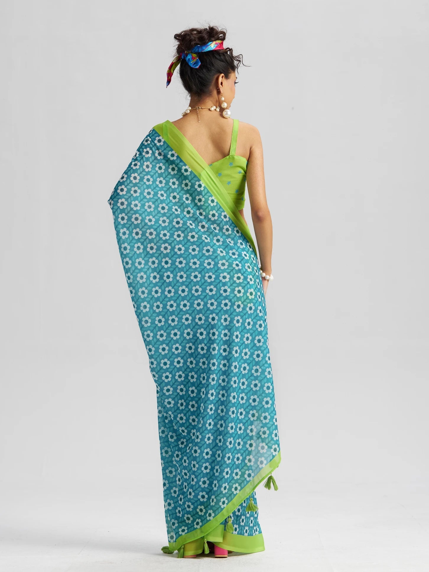 RETRO STYLE DIGITAL PRINTED FIROZI BLUE GEORGETTE SAREE