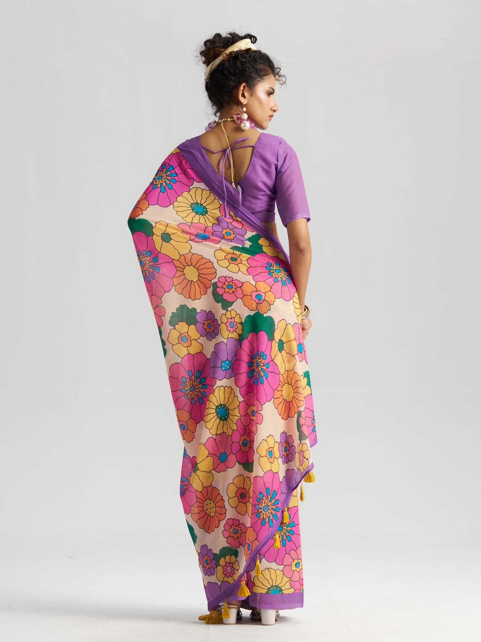 RETRO STYLE DIGITAL PRINTED LAVENDER GEORGETTE SAREE