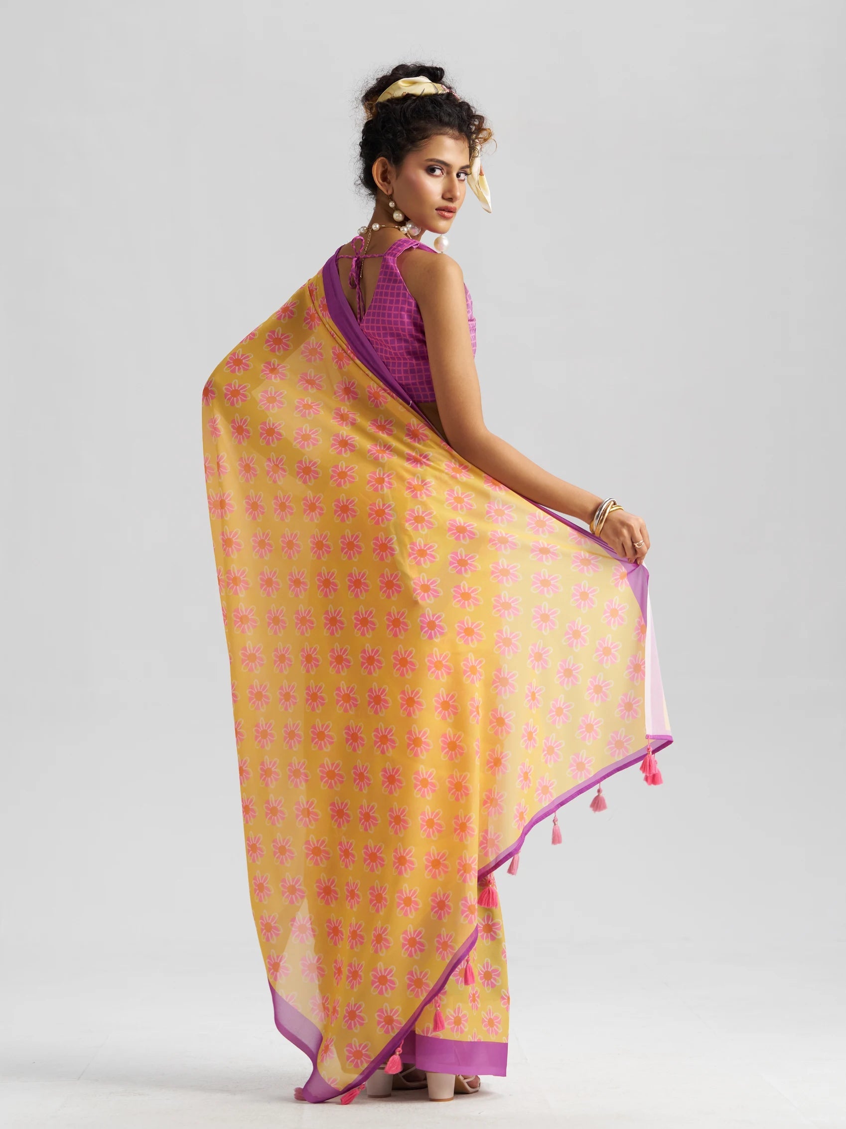 RETRO STYLE DIGITAL PRINTED LAVENDER & YELLOW GEORGETTE SAREE