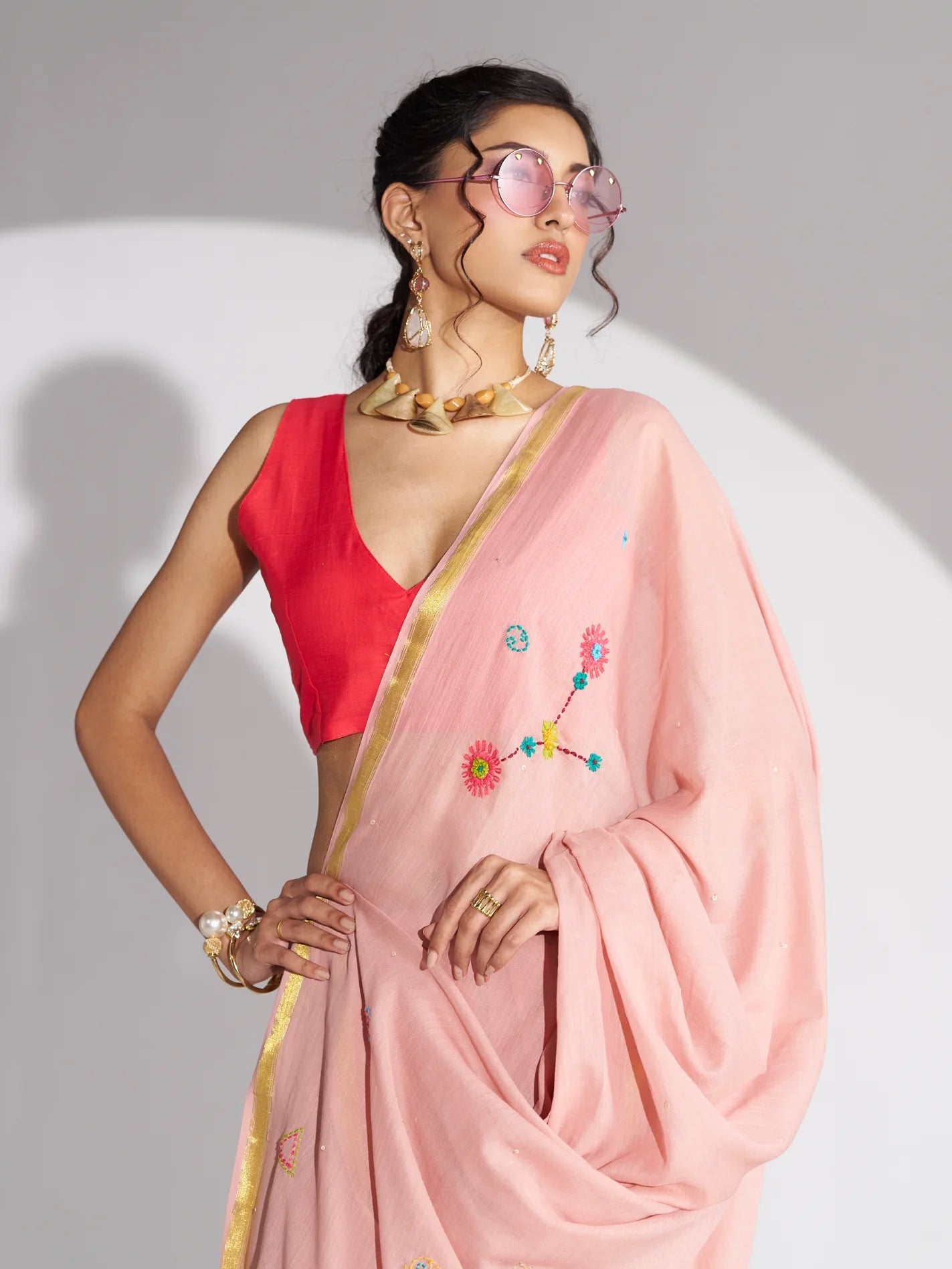 ROSE PINK MULMUL COTTON THREAD WORK SAREES