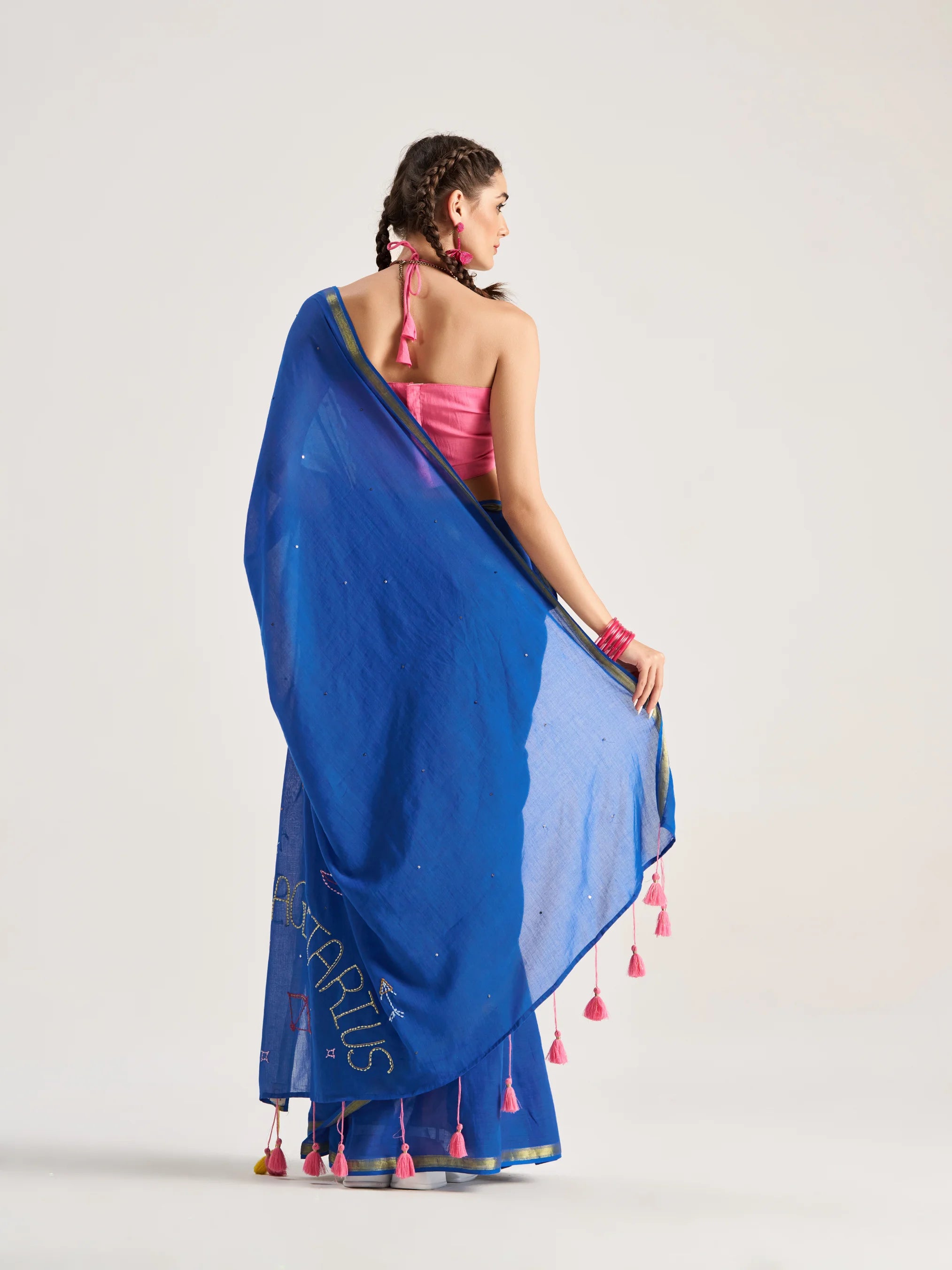 VISCOSE MUL SAGITTARIUS HAND EMBROIDERED SAREE WITH BLOUSE