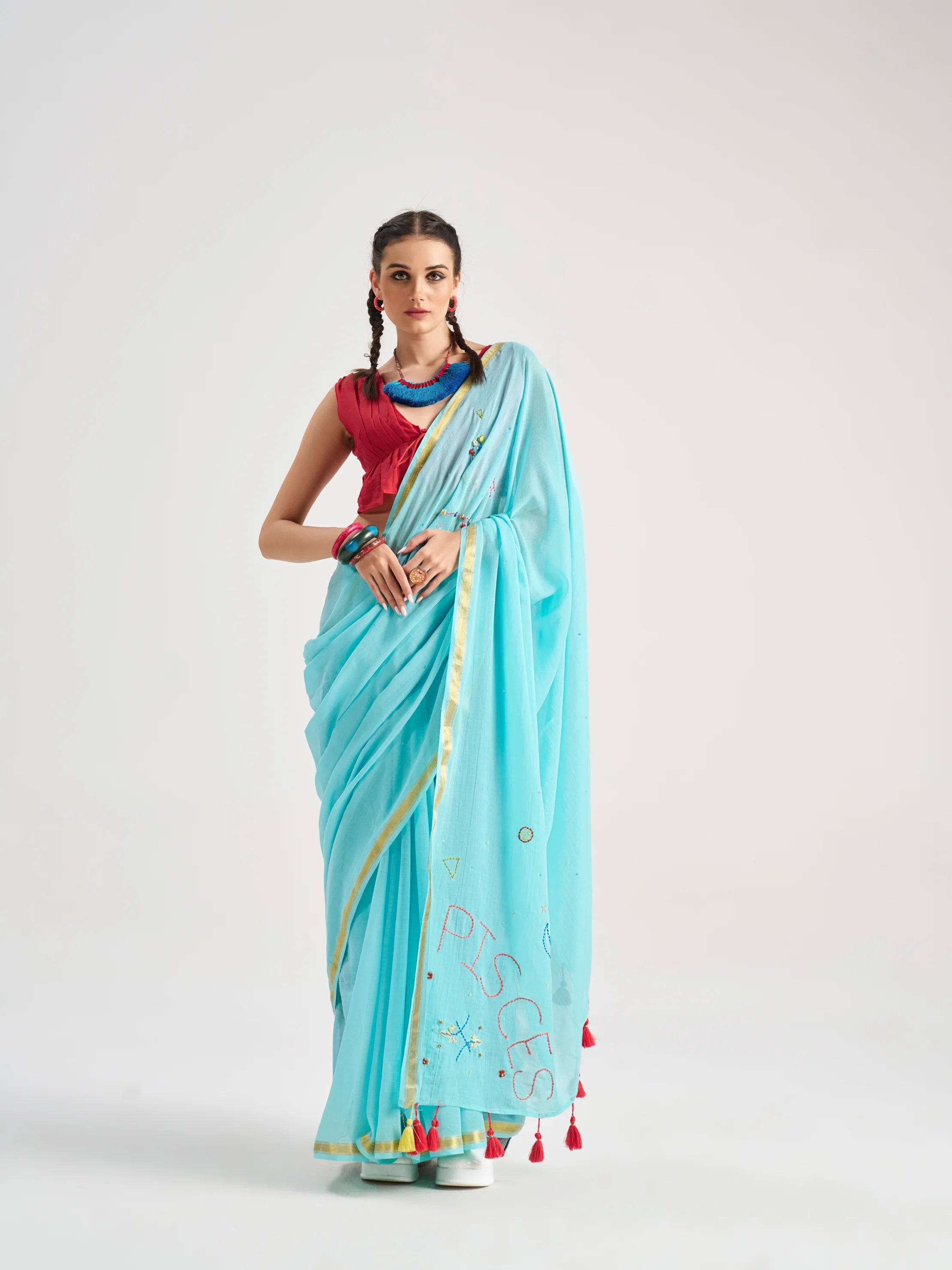 VISCOSE MUL PISCES HAND EMBROIDERED SAREE WITH BLOUSE