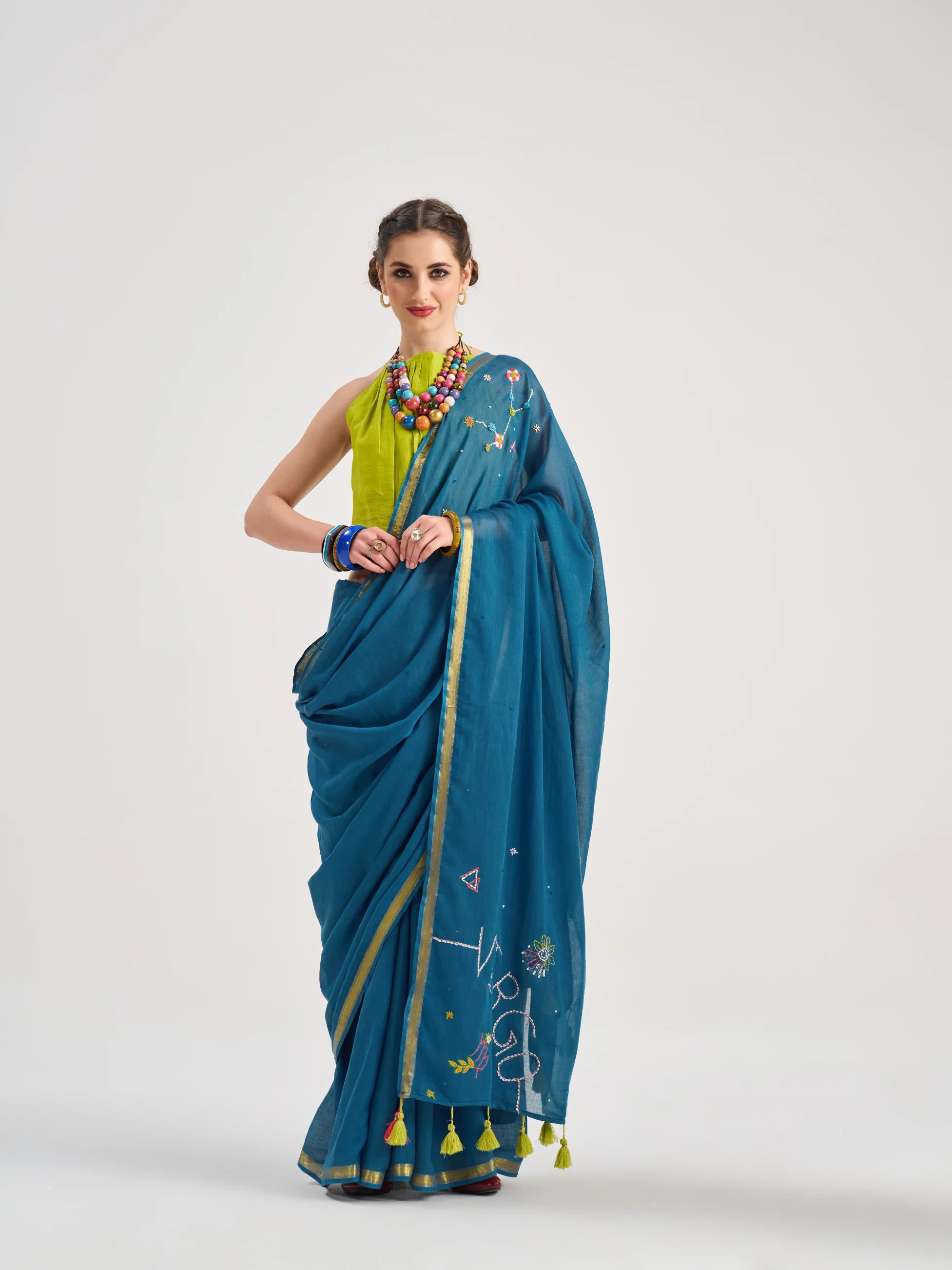 VISCOSE MUL VIRGO HAND EMBROIDERED SAREE WITH BLOUSE