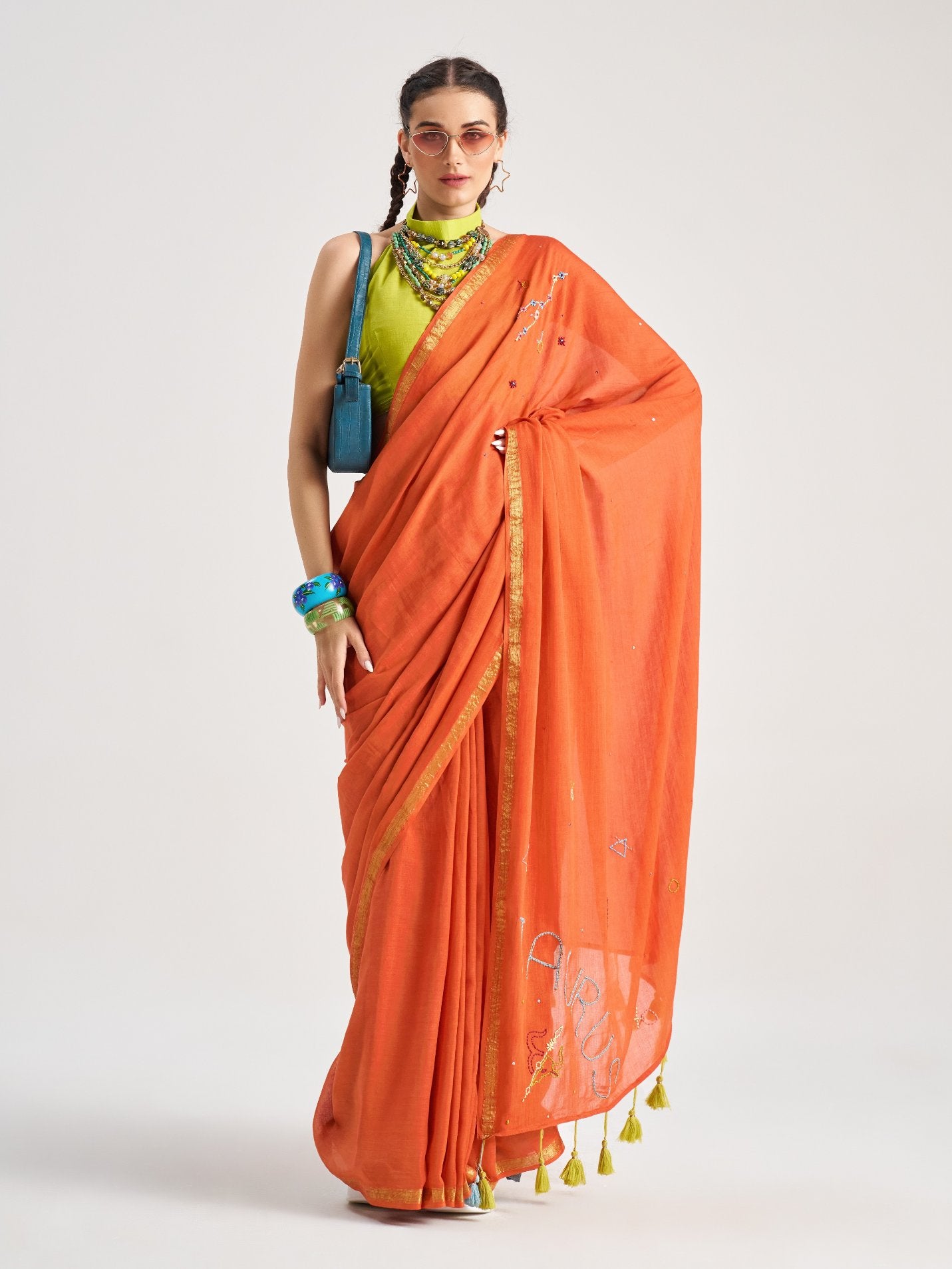 VISCOSE MUL TAURUS HAND EMBROIDERED SAREE WITH BLOUSE