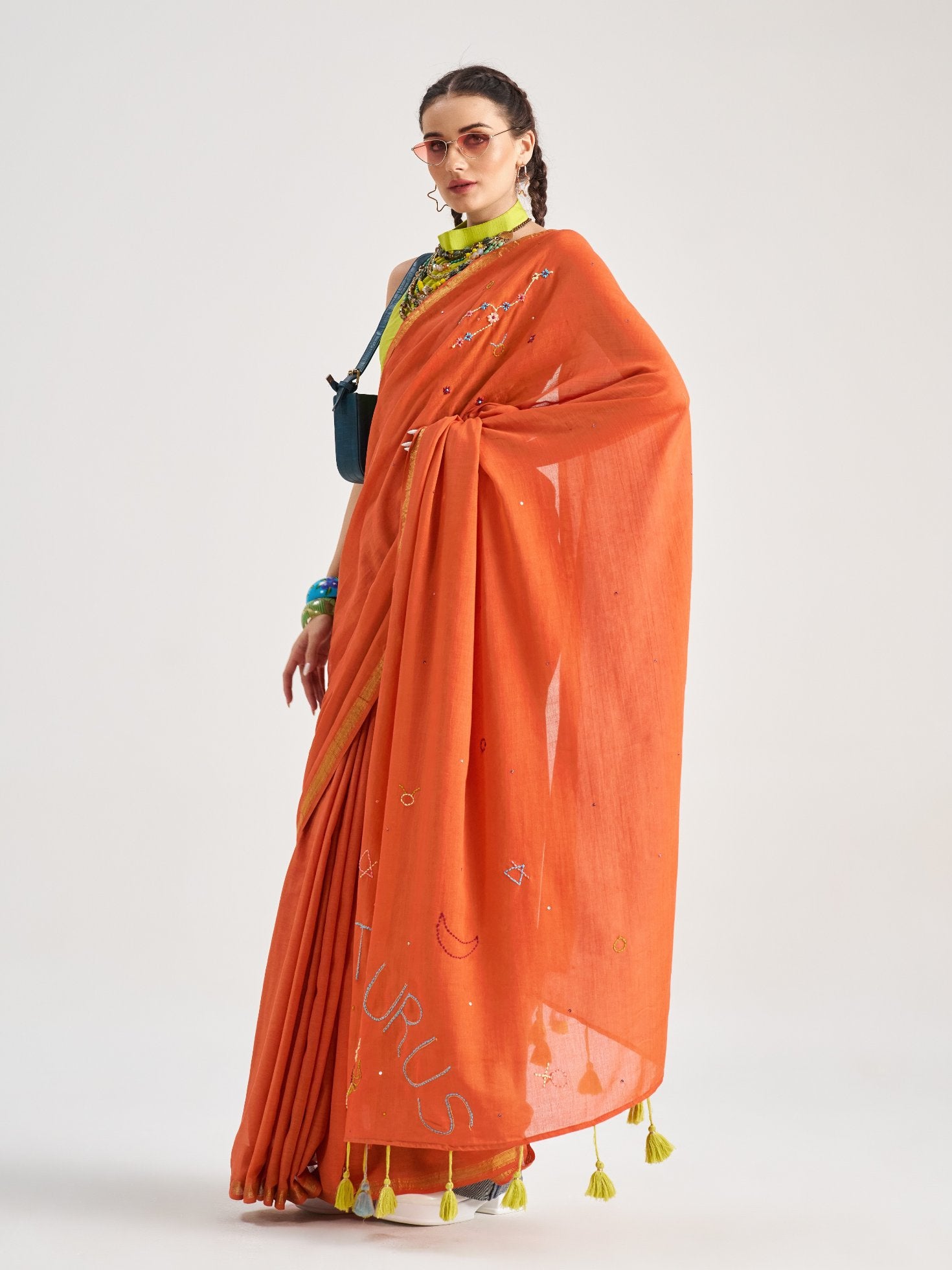 VISCOSE MUL TAURUS HAND EMBROIDERED SAREE WITH BLOUSE