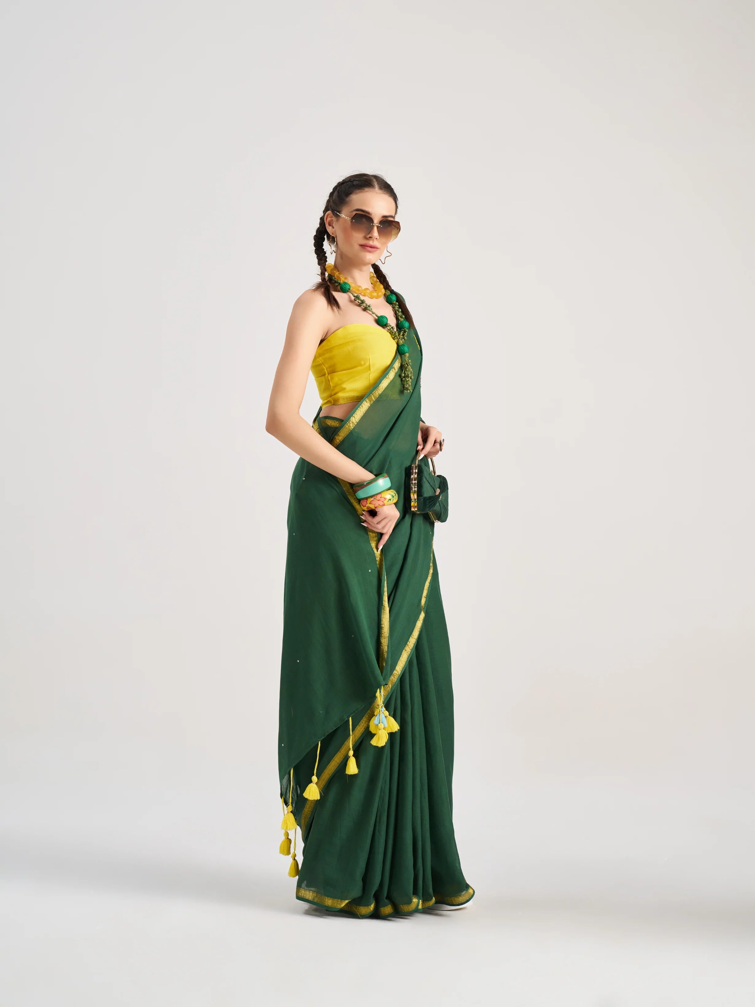 VISCOSE MUL AQUARIUS HAND EMBROIDERED SAREE WITH BLOUSE