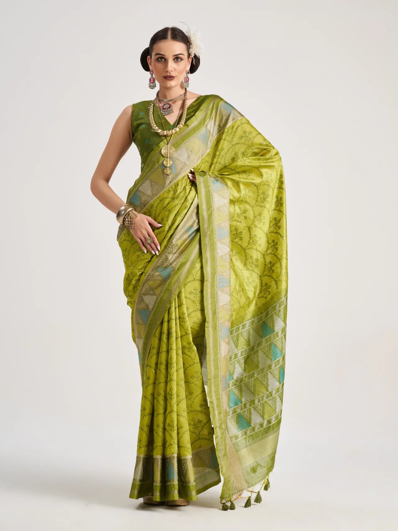 ART SILK TRIANGLE SAREE WITH BLOUSE