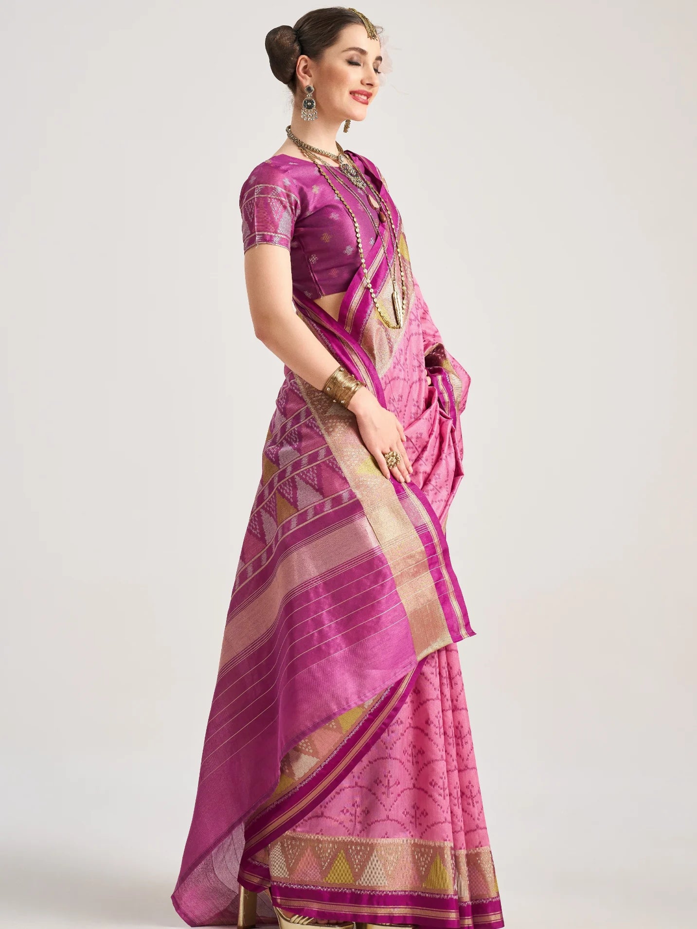 TRIANGLE SILK SAREE WITH BLOUSE