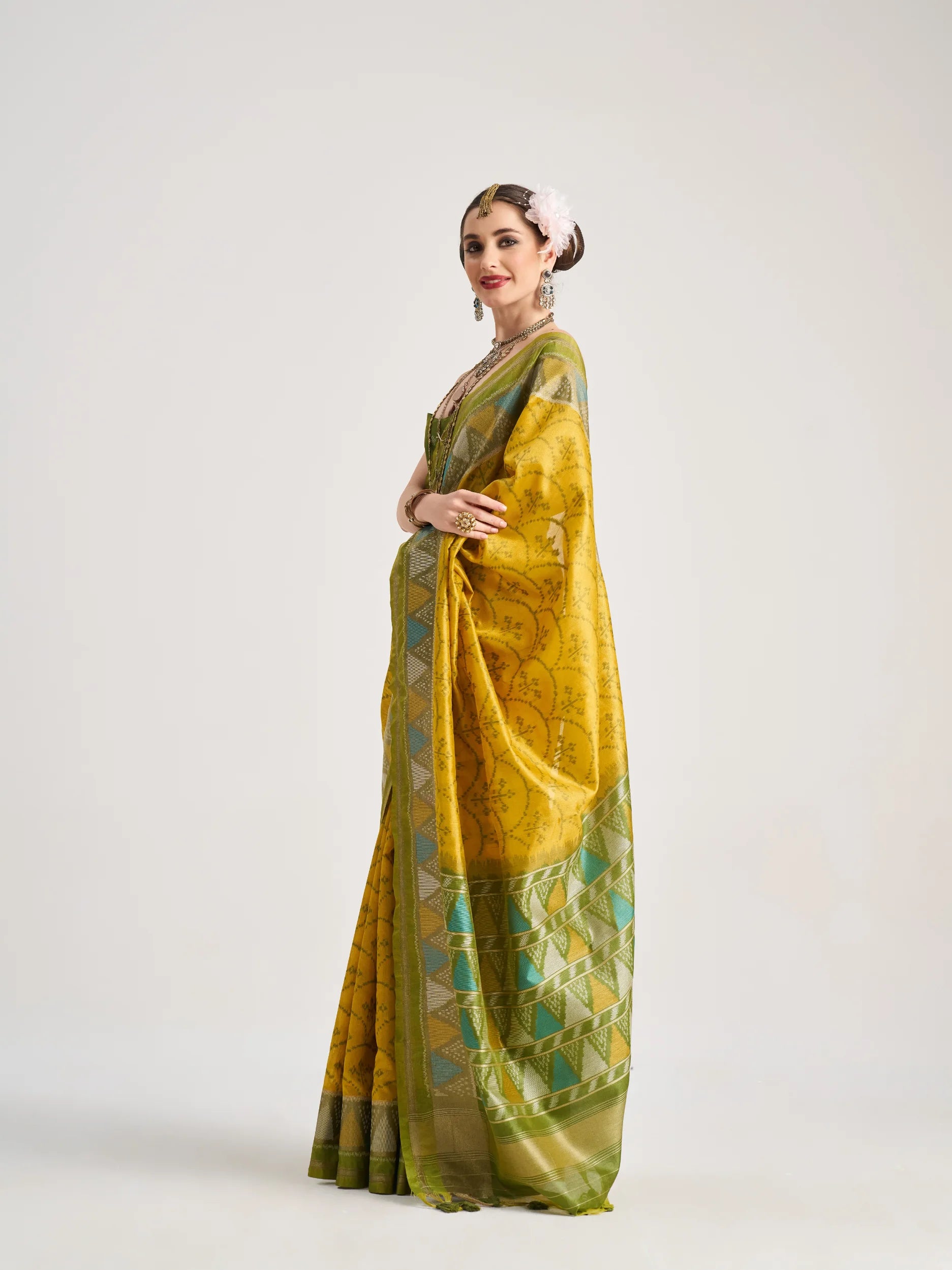 ART SILK TRIANGLE SAREE WITH BLOUSE