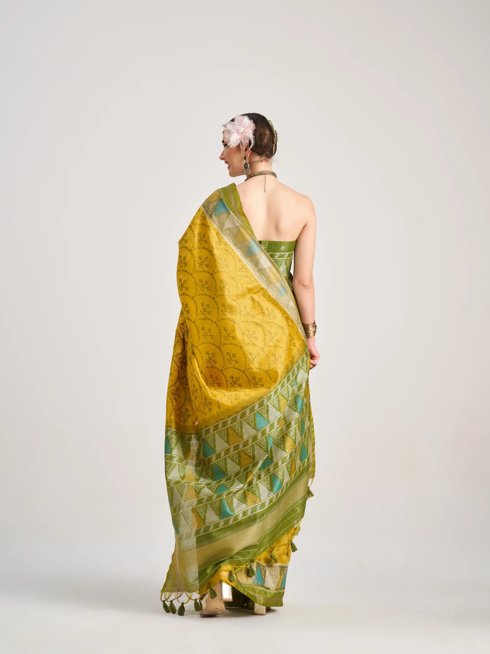 ART SILK TRIANGLE SAREE WITH BLOUSE