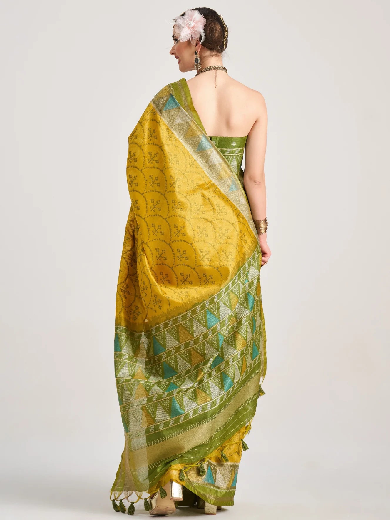 TRIANGLE SILK SAREE WITH BLOUSE